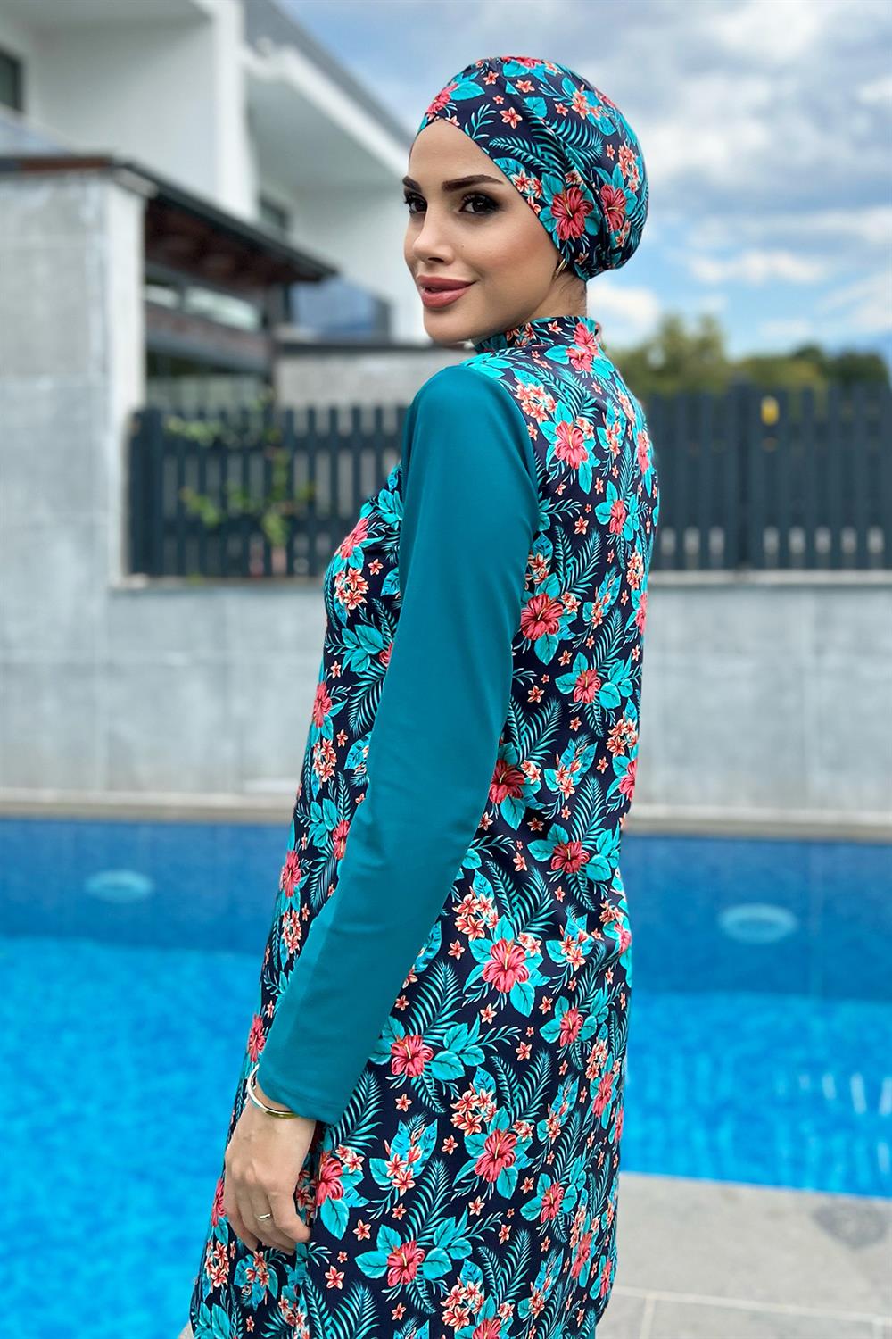 Remsa Tasarım Likralı Desenli Boneli Tam Kapalı Mayo 900-133 Petrol