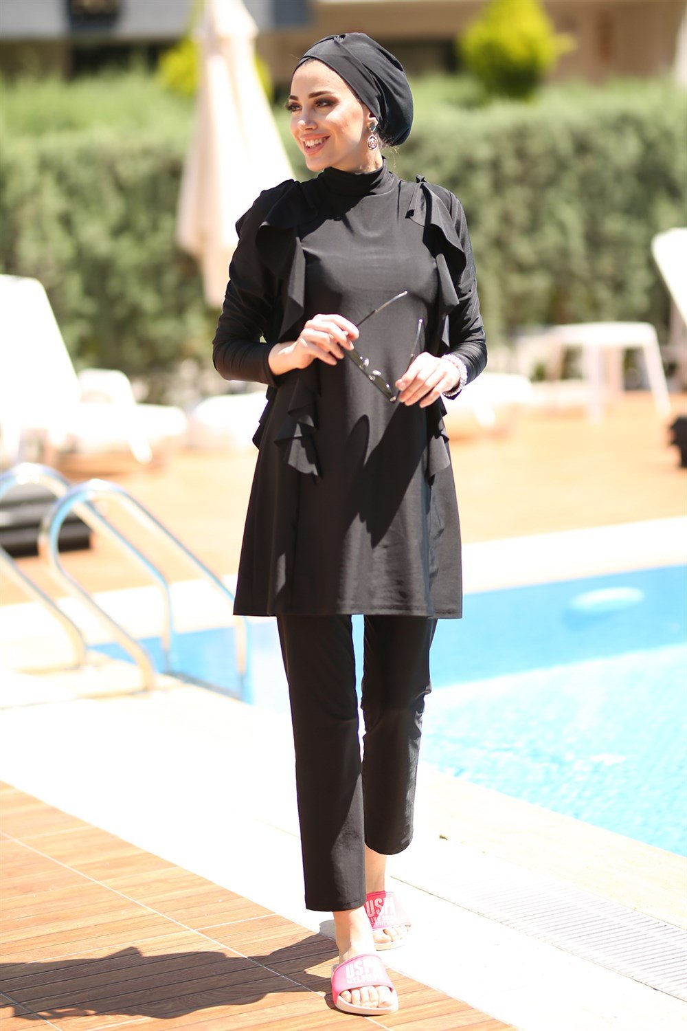 Remsa Tasarım Likralı Tam Kapalı Tesettür Mayo Yanı Fırfırlı R033 Seda Siyah