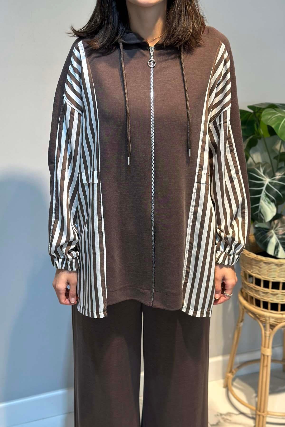 Şerit Detay Pantolonlu Takım 70081 Kahverengi