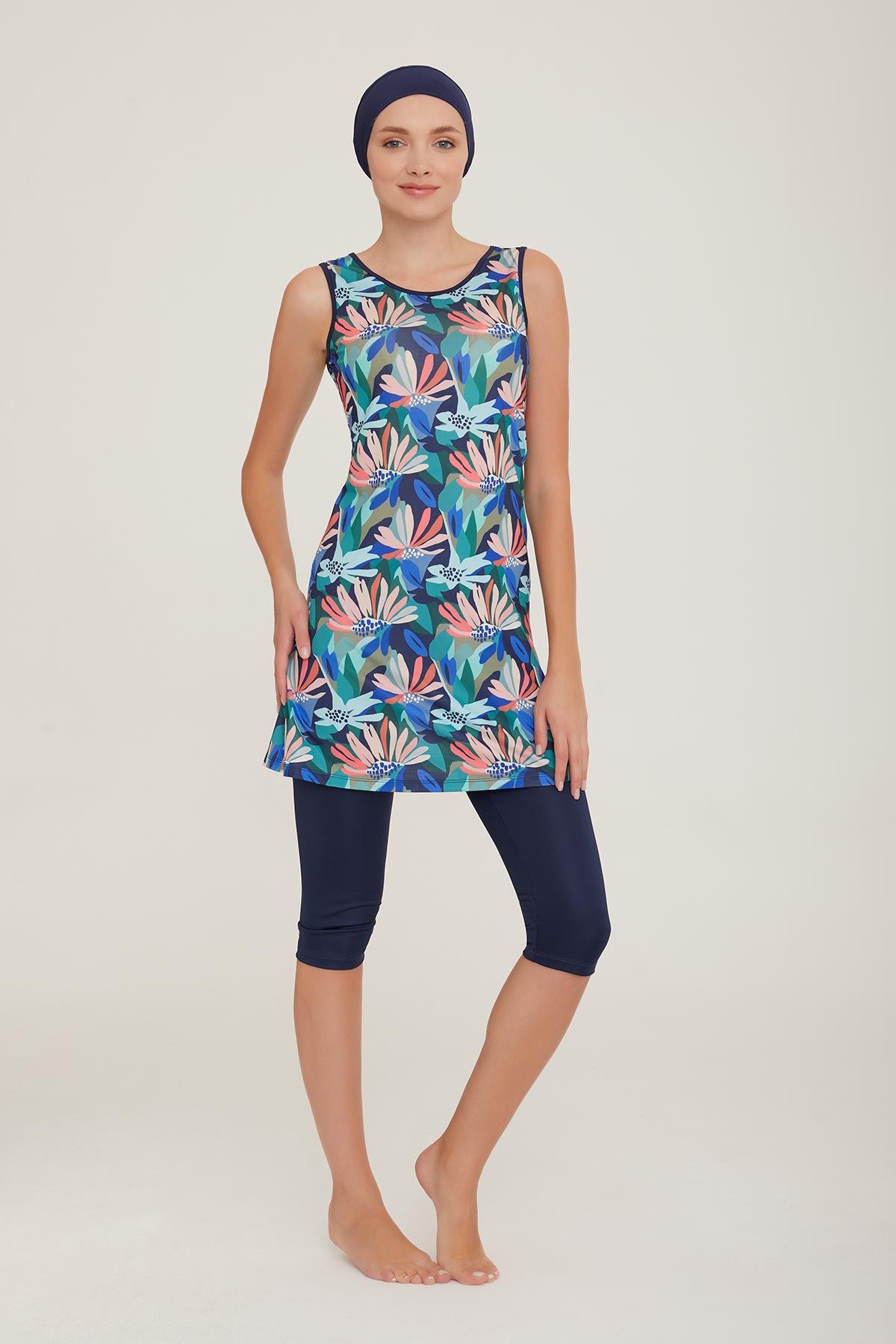 Sıfır Kol Şortlu Yarı Kapalı Mayo Ellery 3 8093 Koyu Lacivert Remsa Mayo