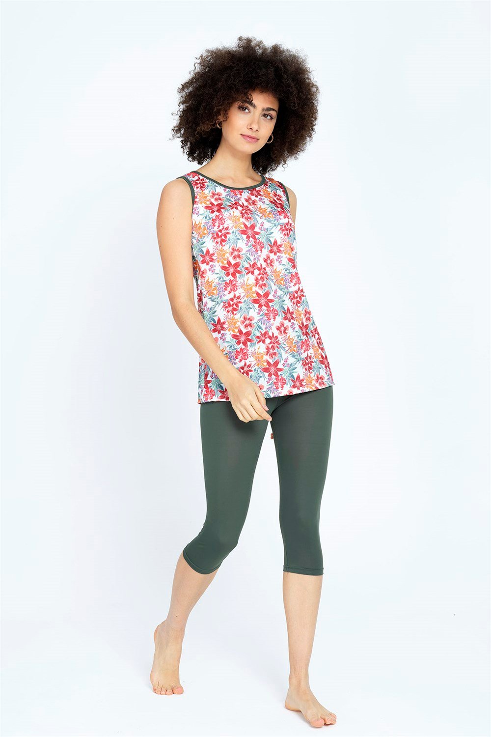 Sıfır Kol Yarı Kapalı Mayo 900-078