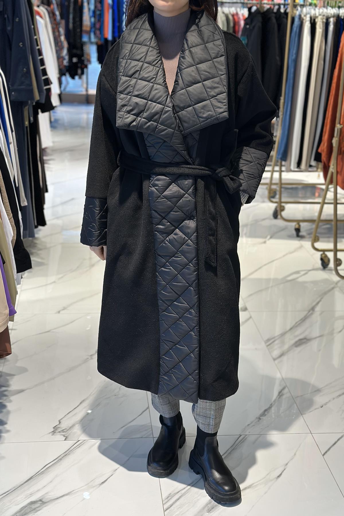 Şişme Detay Kaşe Kaban 20111 Siyah