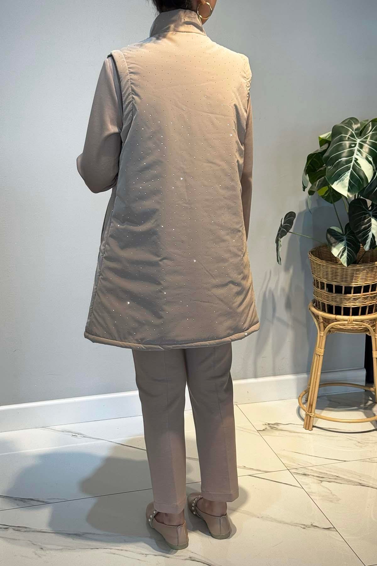 Taş Detay Kapitone Yelekli 3'lü Takım 25143 Bej