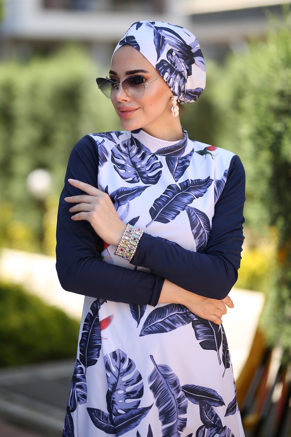 Tasarım Tam Kapalı Tesettür Mayo Remsa Mayo Mavi Yapraklar Lacivert