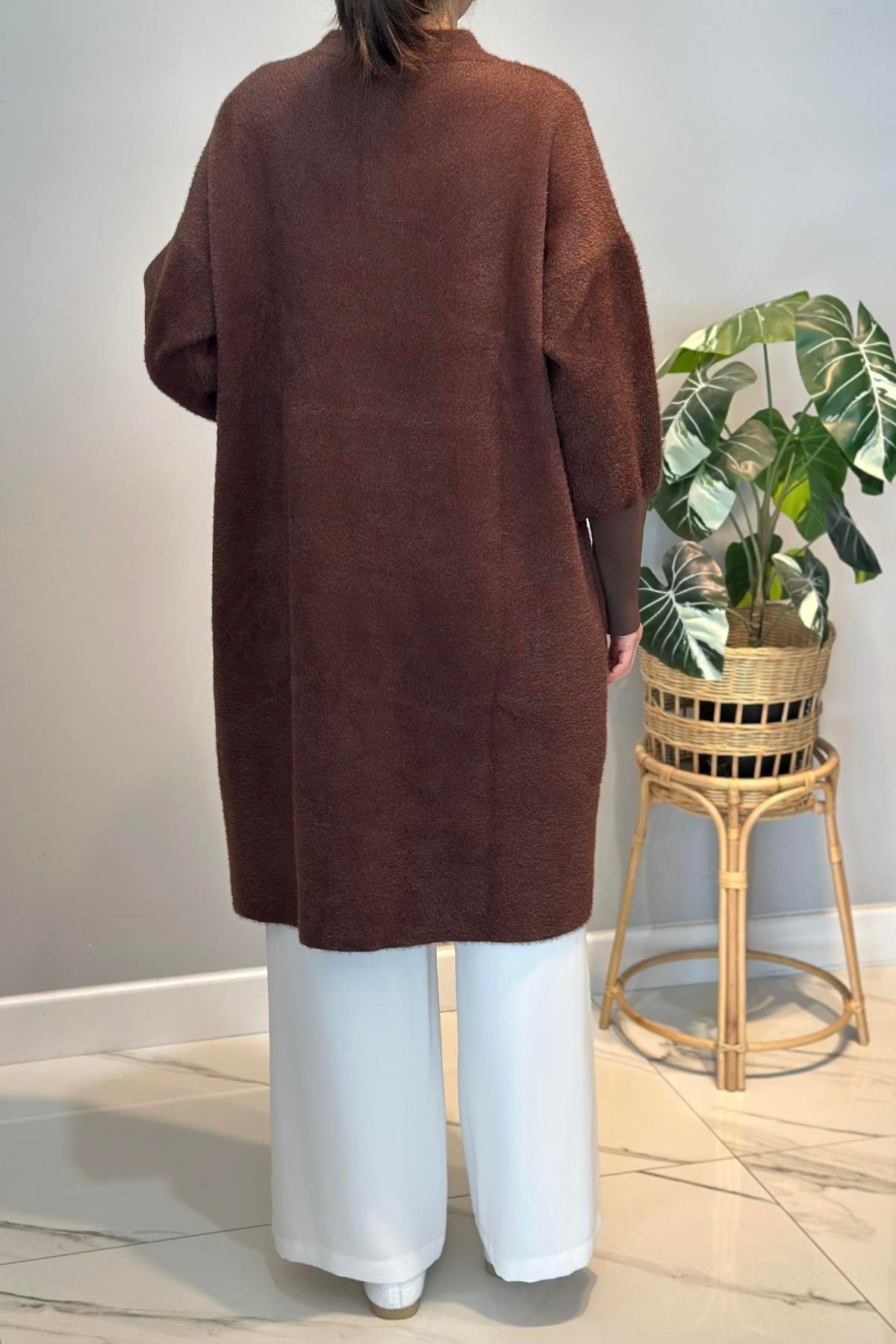 Uzun Düğme Detay Angora Hırka 25129 Kahverengi