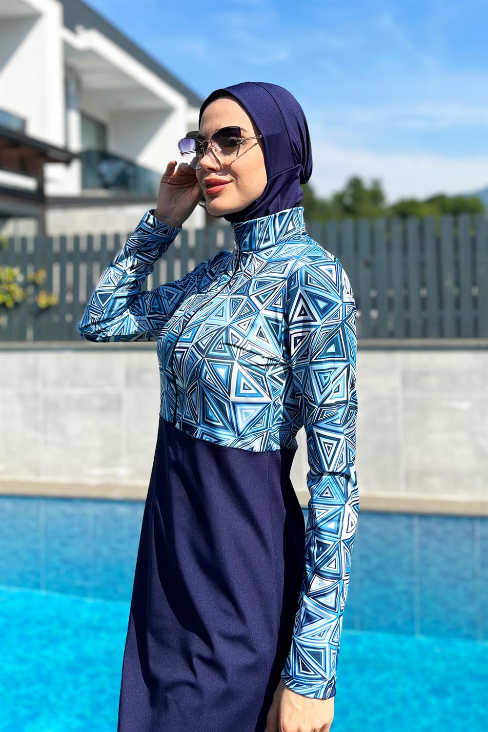 Yarım Fermuarlı Likralı Tam Kapalı Mayo R4506 Üçgen