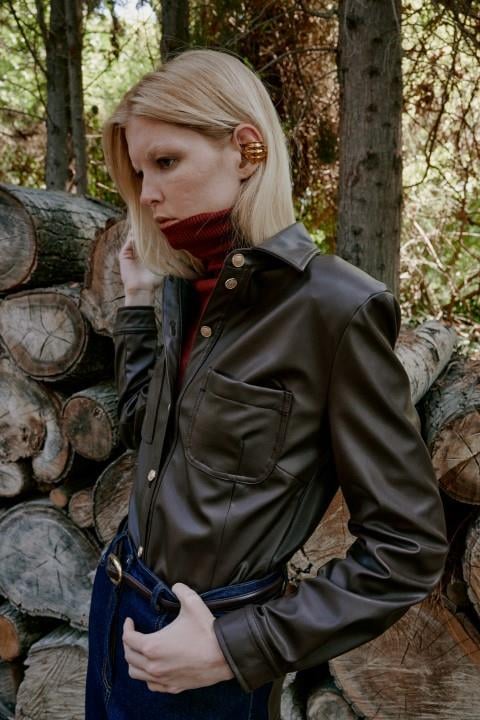 SORBE'Daily & UniformTHE FEMININE LEATHER SHIRT