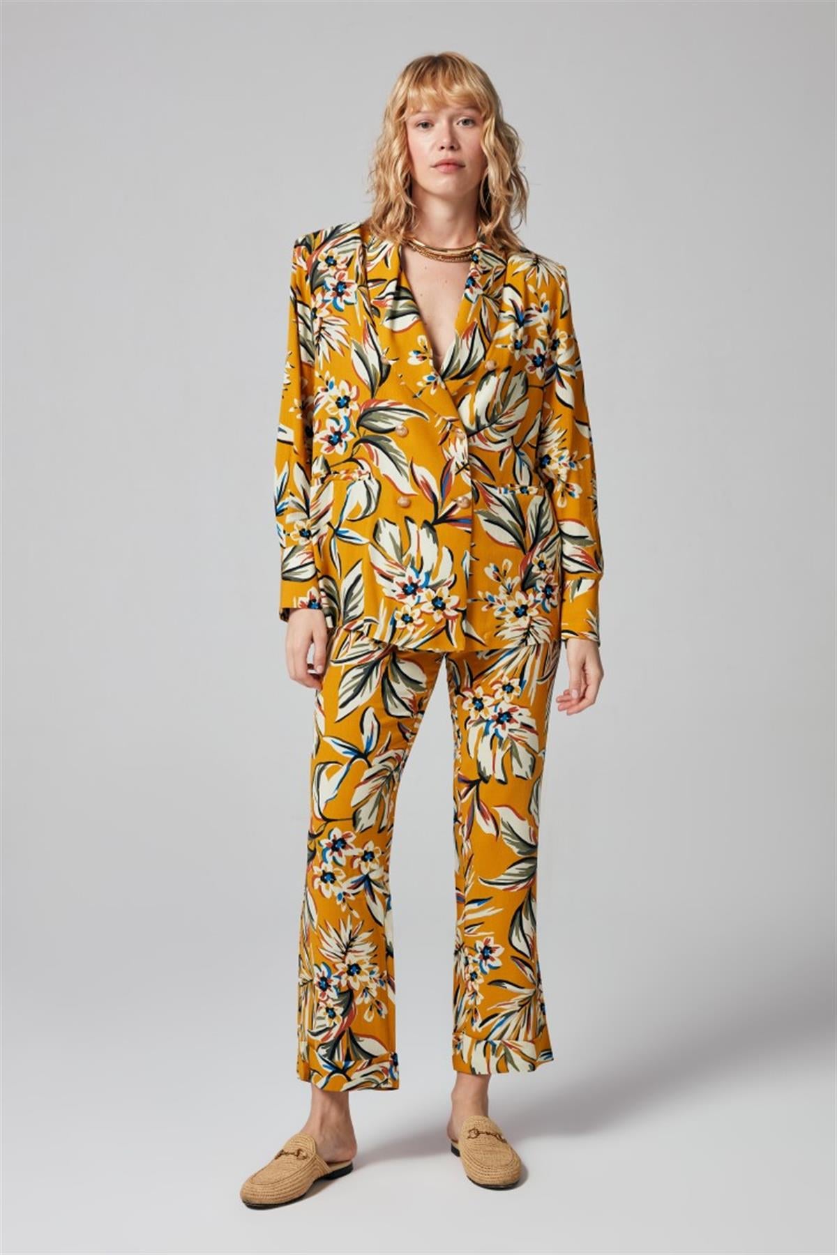 SORBE'Daily & UniformTHE LOBBY SUIT JACKET