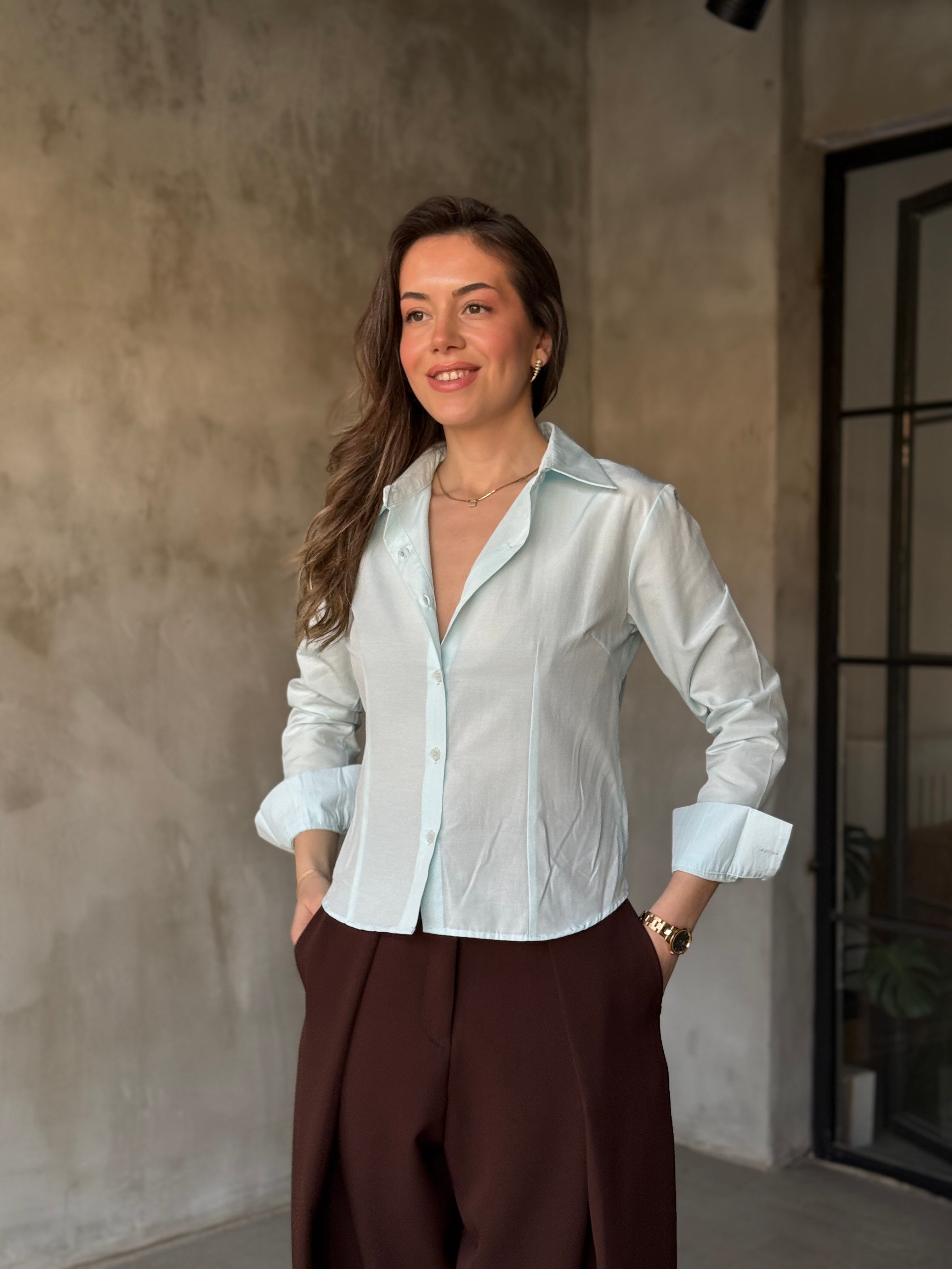 Belden Oturtmalı Gömlek - Mavi - Dominatrend