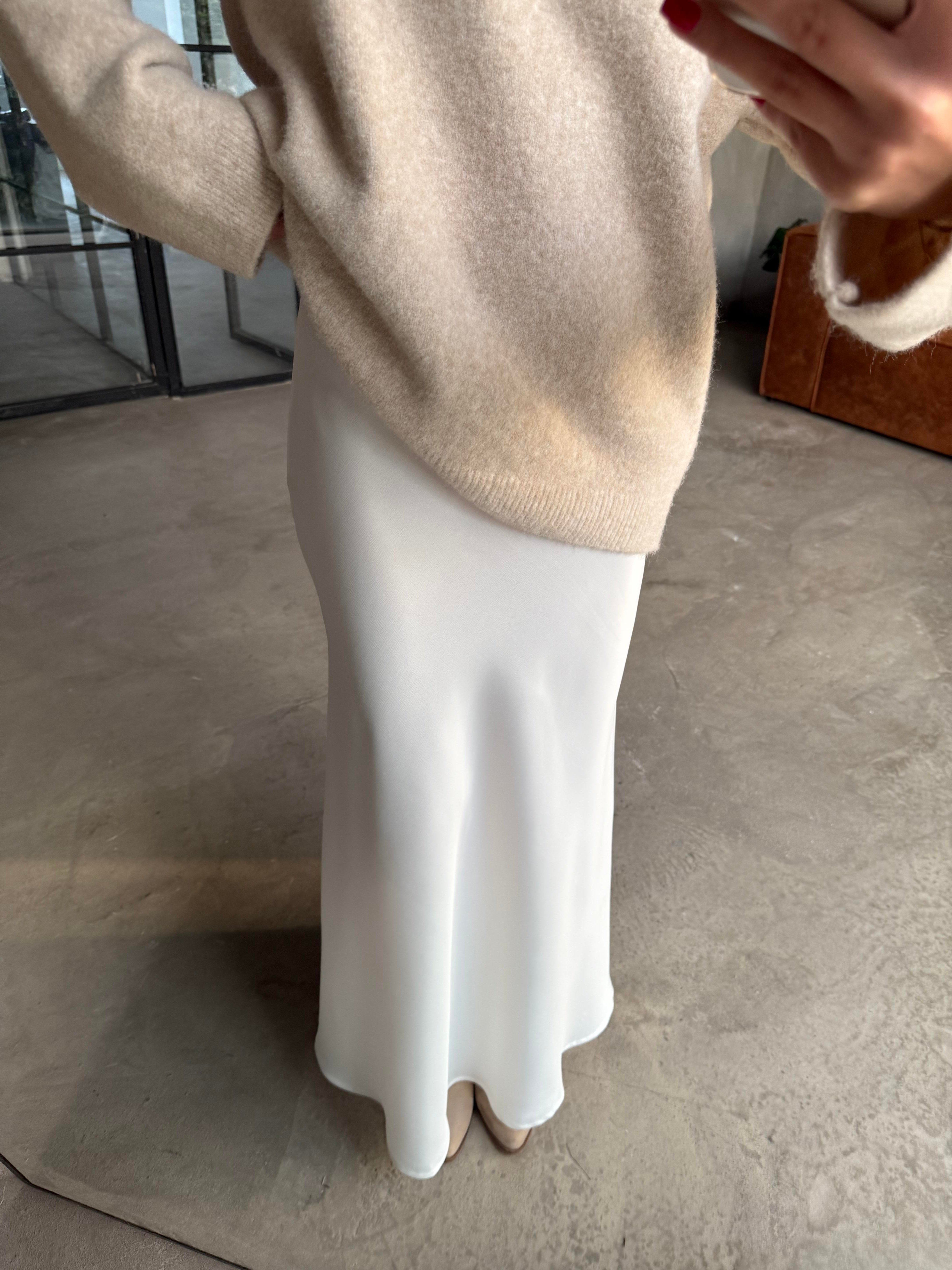 Beyaz Maxi Saten Etek - Dominatrend