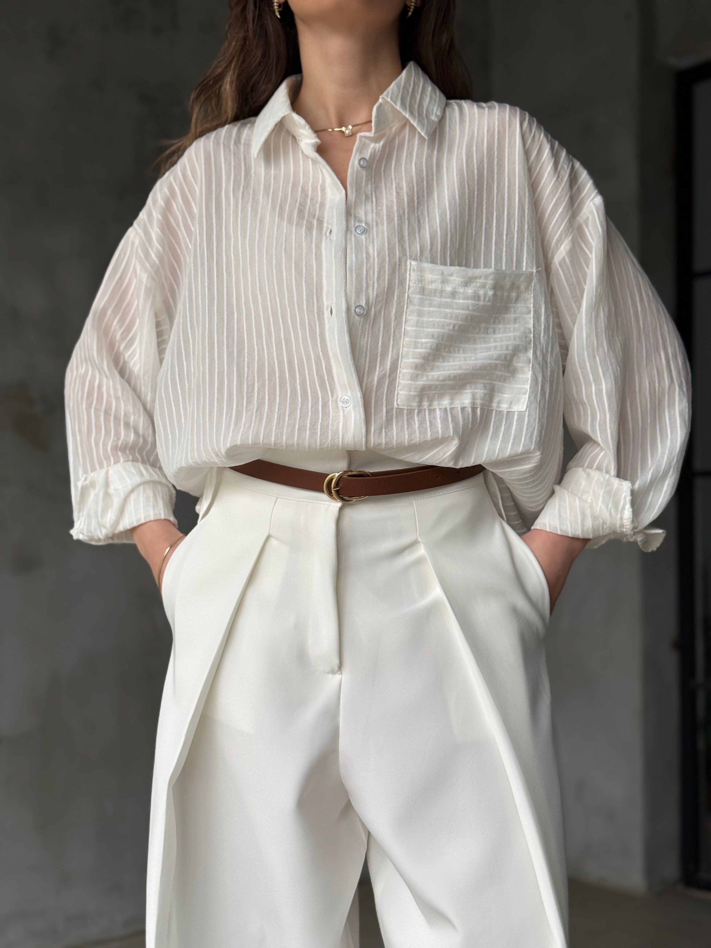 Çizgili Oversize Gömlek - Beyaz - Dominatrend