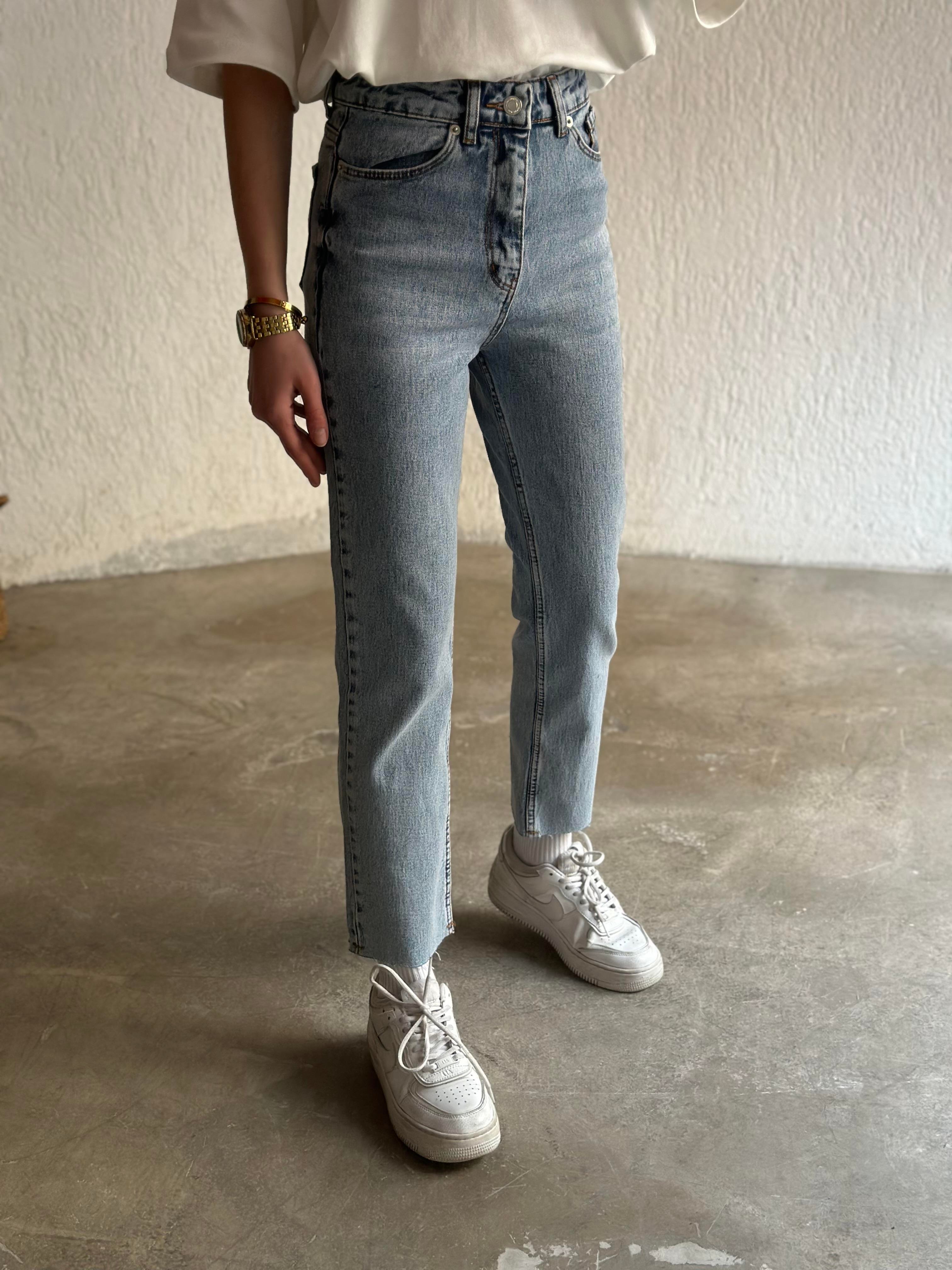 Crop Straight Fit Jean - Mavi - Dominatrend