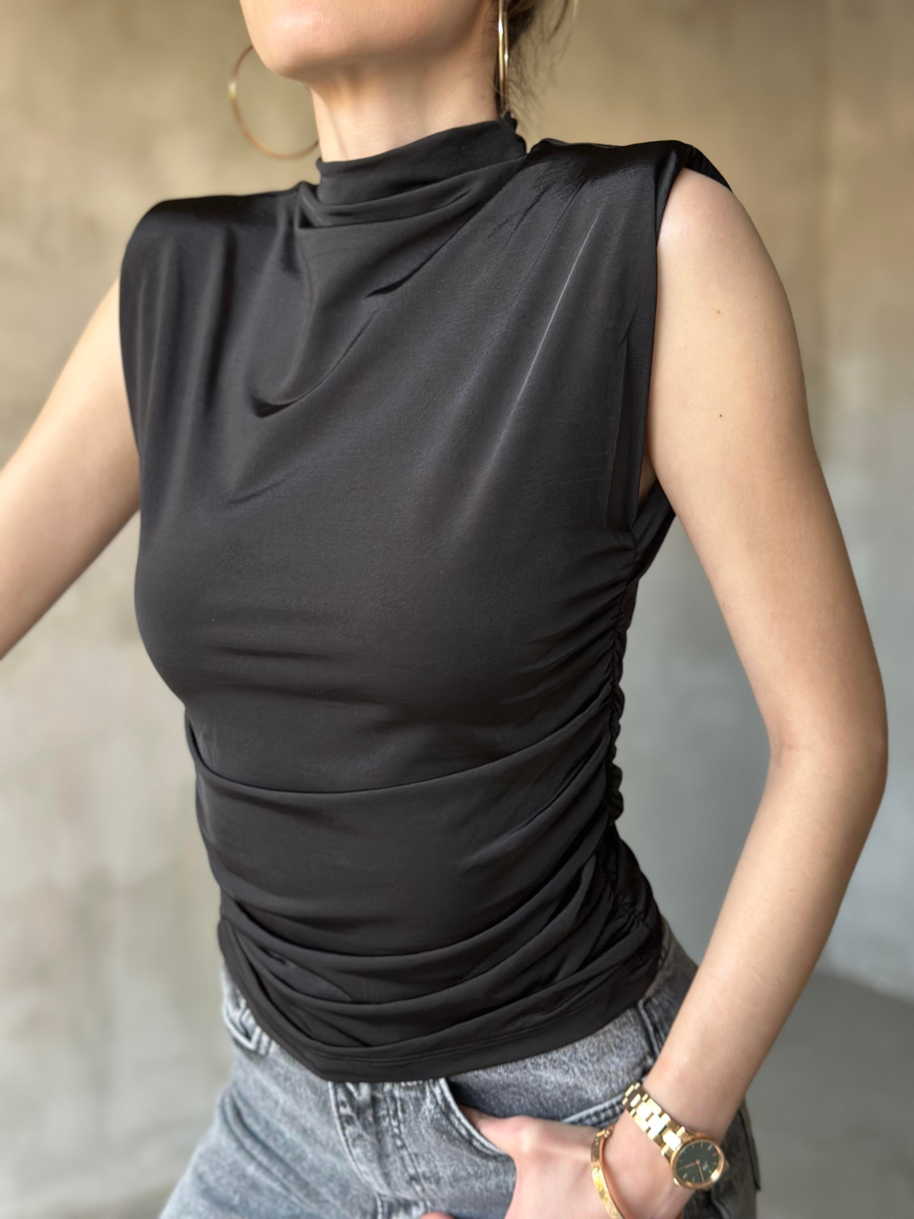 Dik Yaka Vatkalı Sıfır Kol Drape Detaylı Bluz - Siyah - Dominatrend