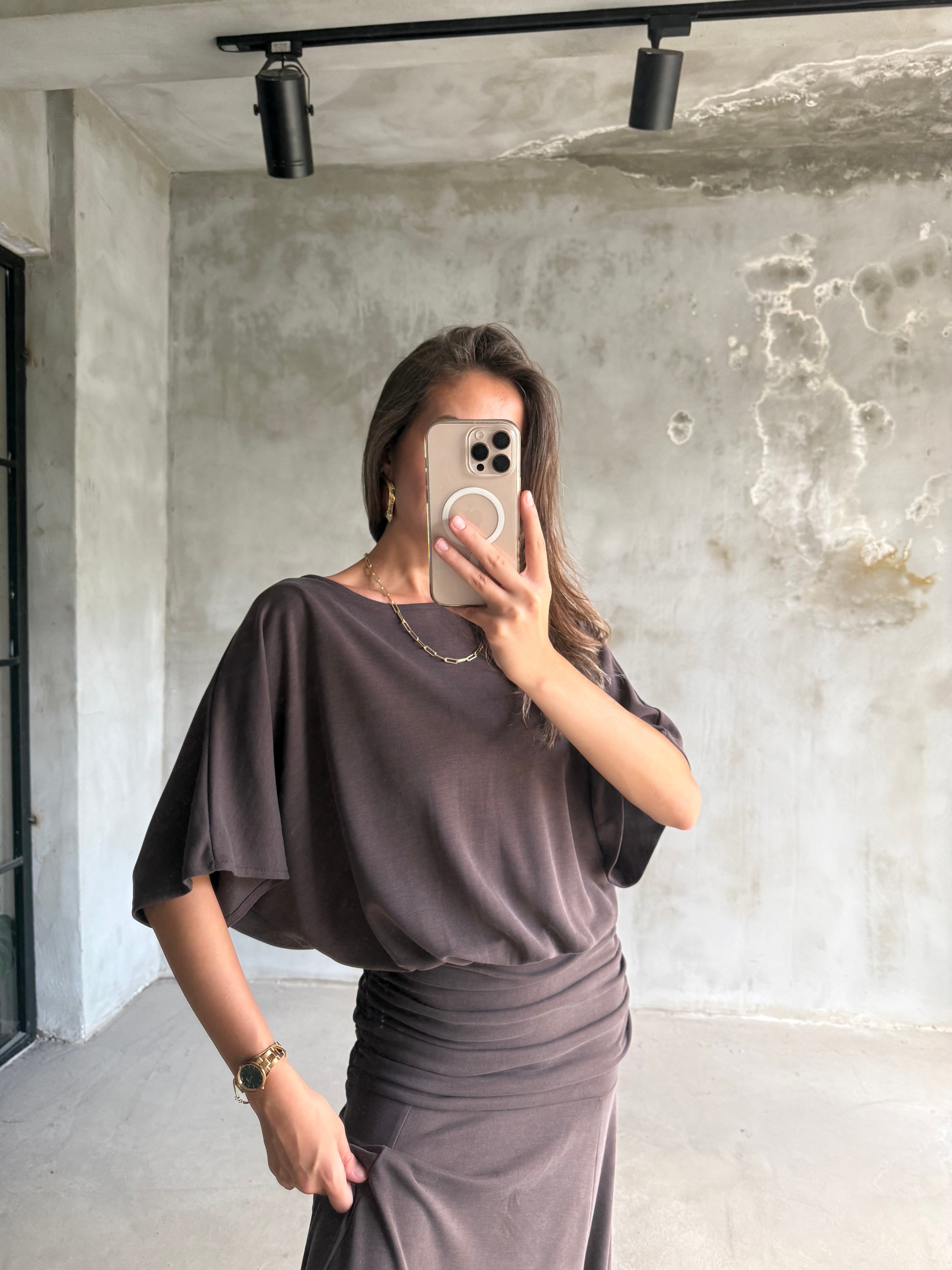 Drapeli Maxi Boy Pike Elbise Kahverengi - Dominatrend