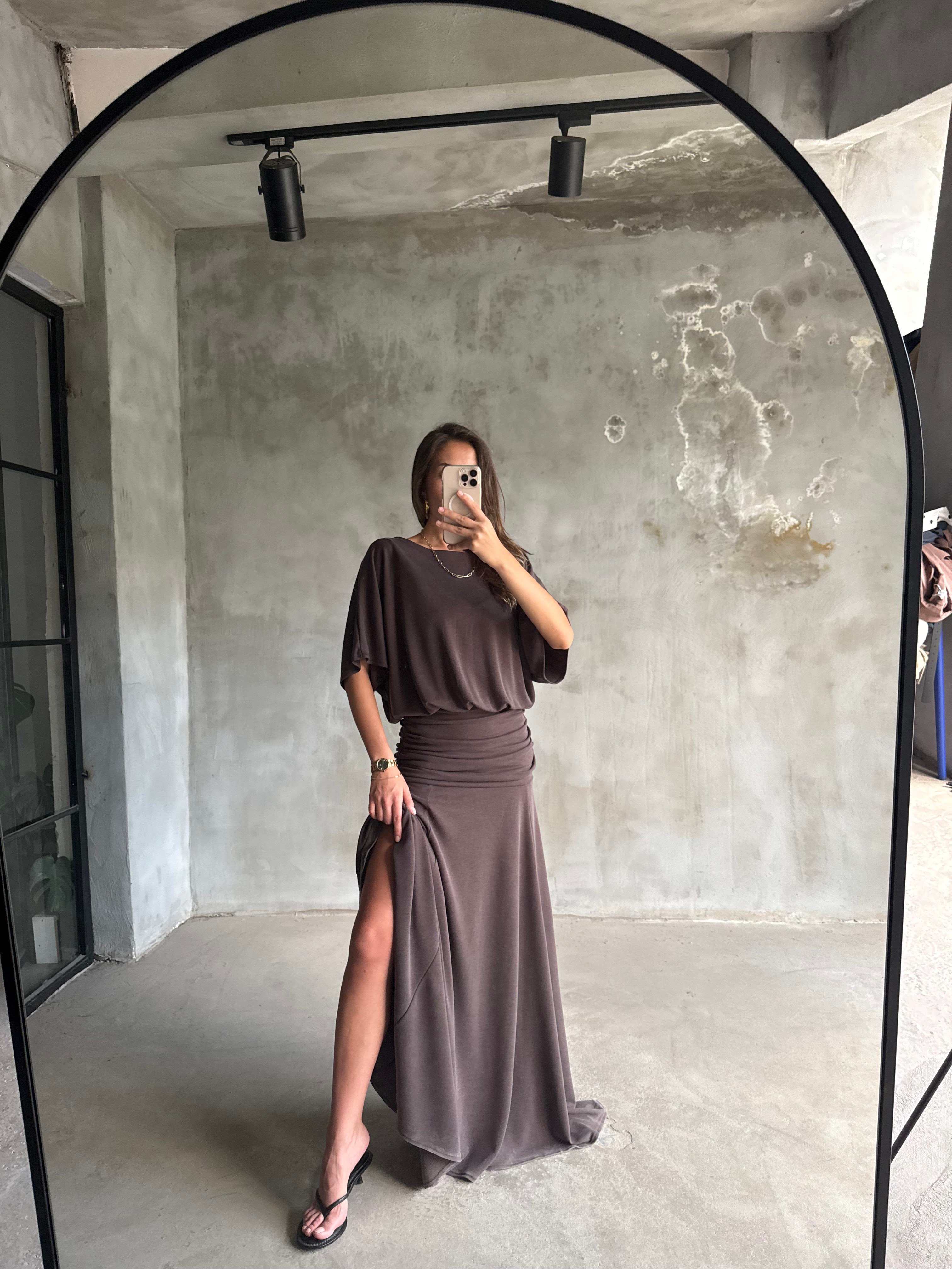 Drapeli Maxi Boy Pike Elbise Kahverengi - Dominatrend