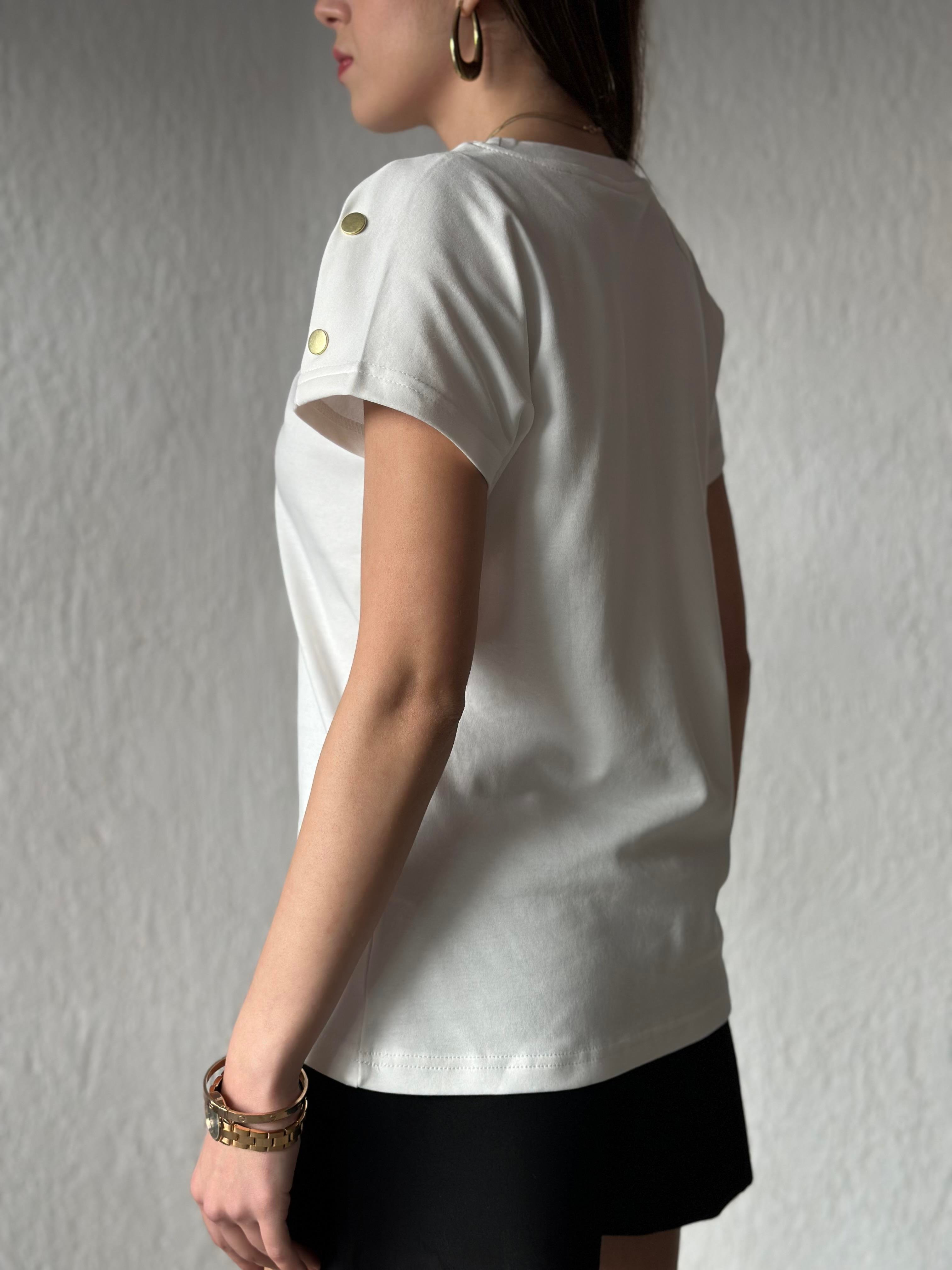 Düğme Detay Orj. T-shirt - Dominatrend