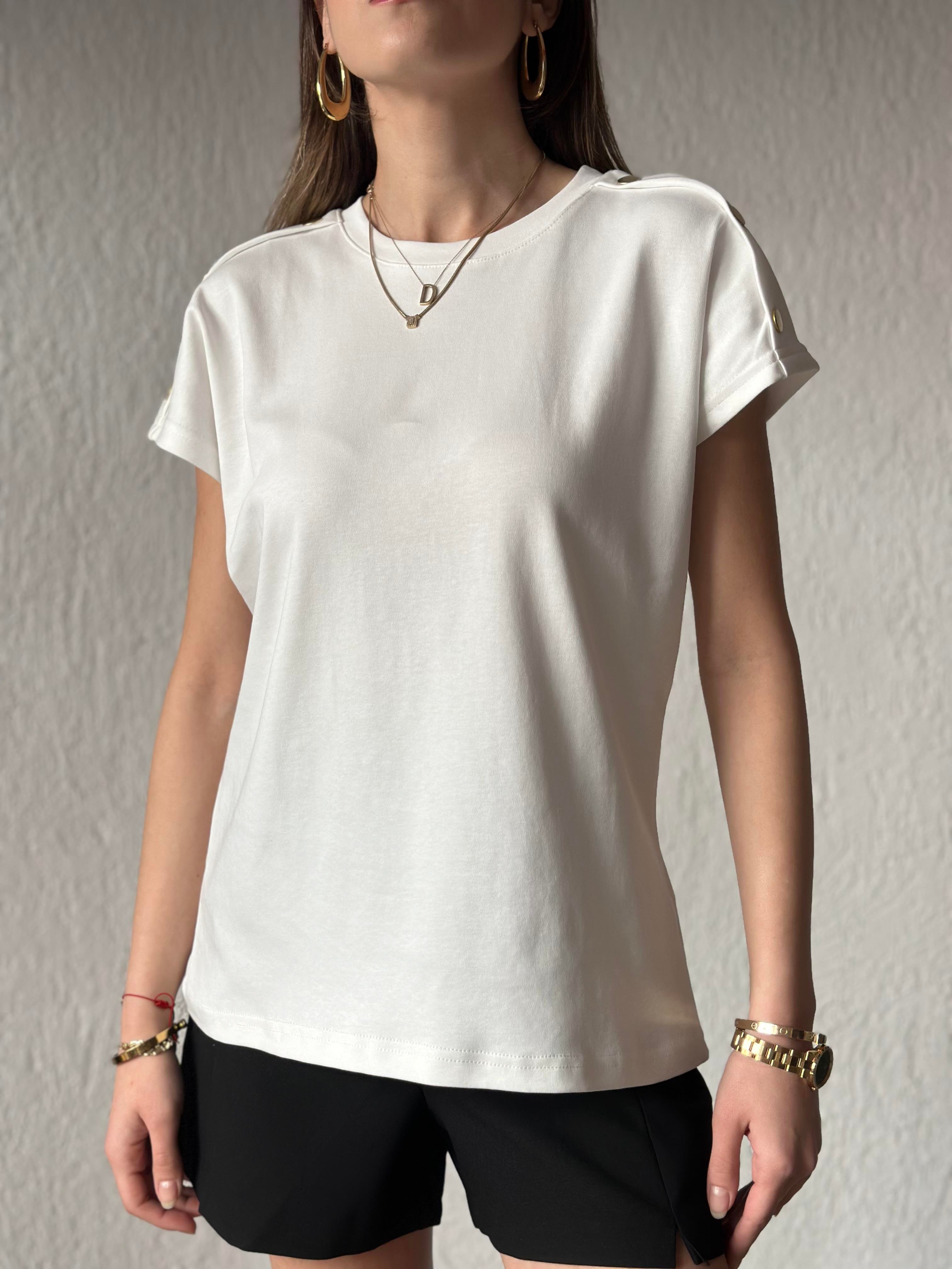 Düğme Detay Orj. T-shirt - Dominatrend