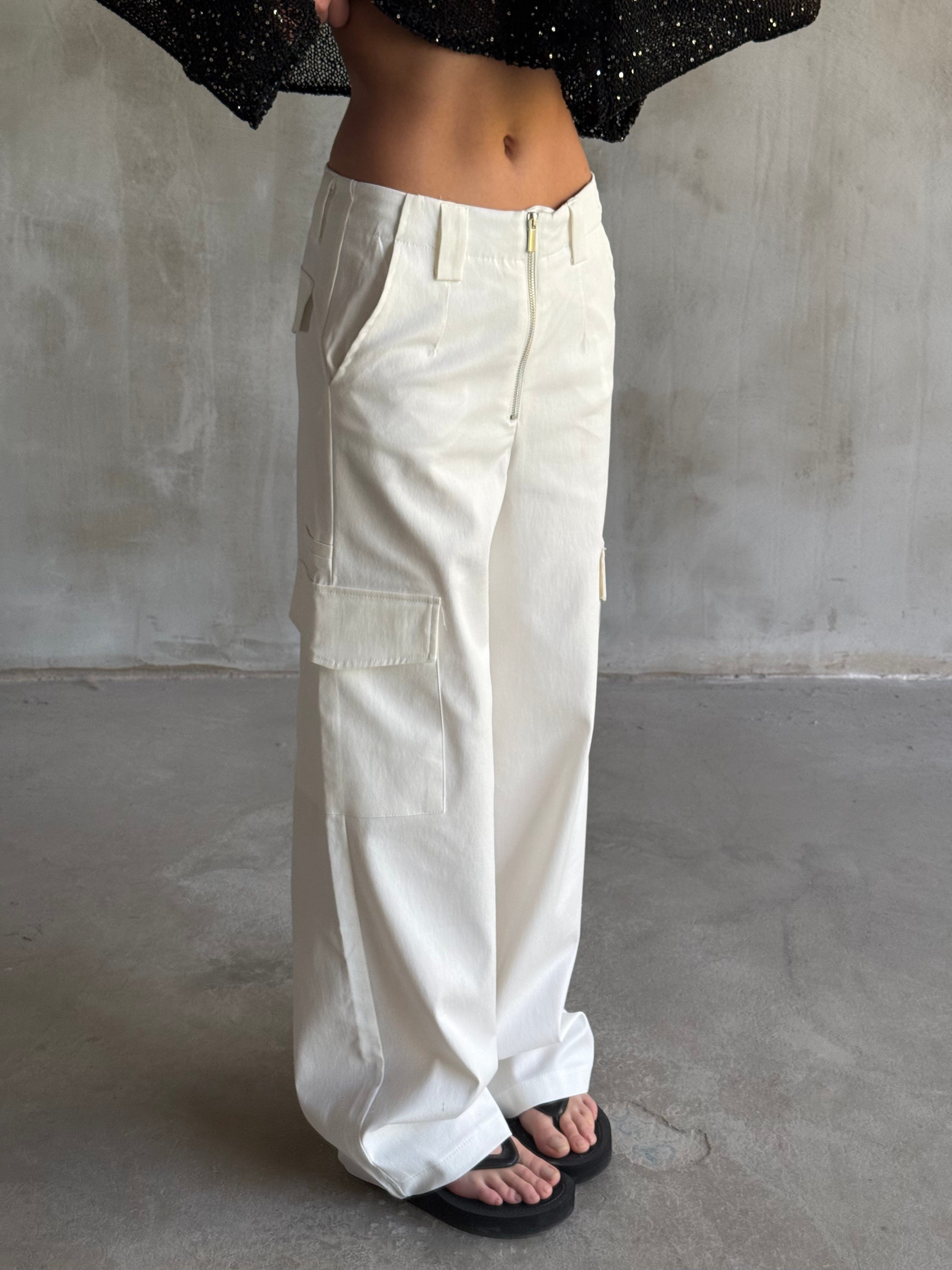 Gabardin Kargo Cepli Kırık Beyaz Pantolon - Dominatrend