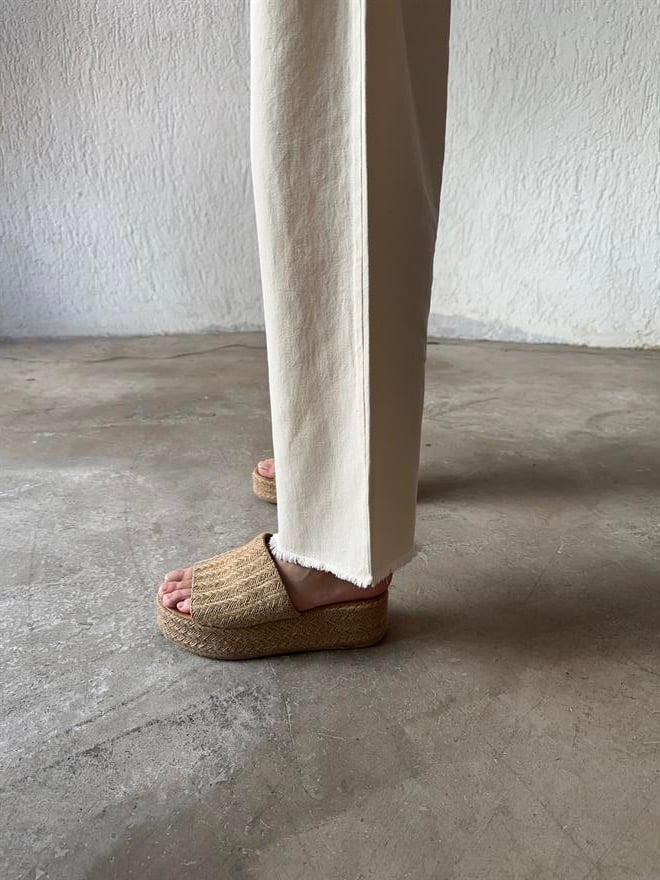 Gabardin Paça Kesik Pantolon - Bej - Dominatrend