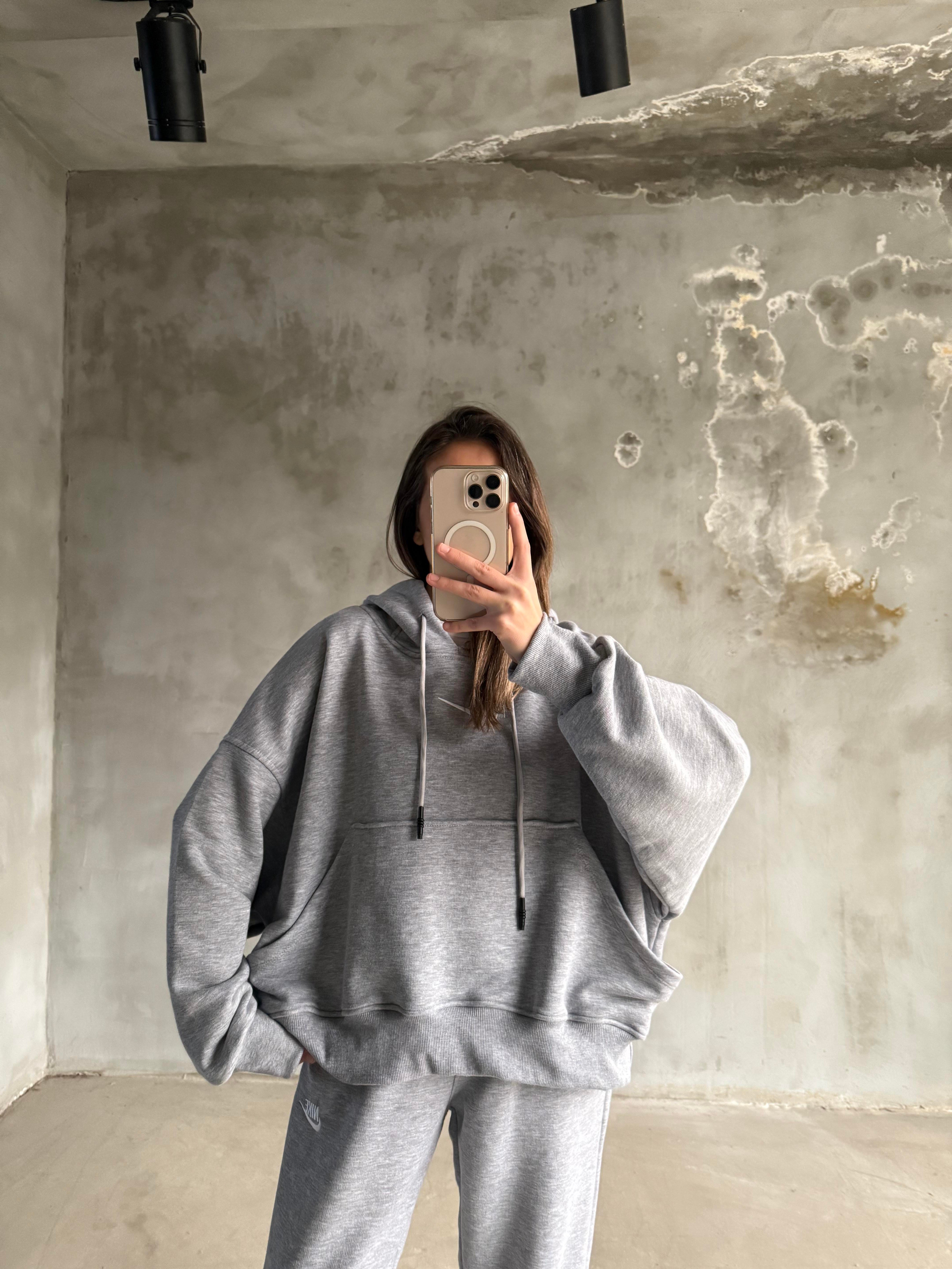 Gri Nakışlı Oversize Eşofman Takımı - Dominatrend