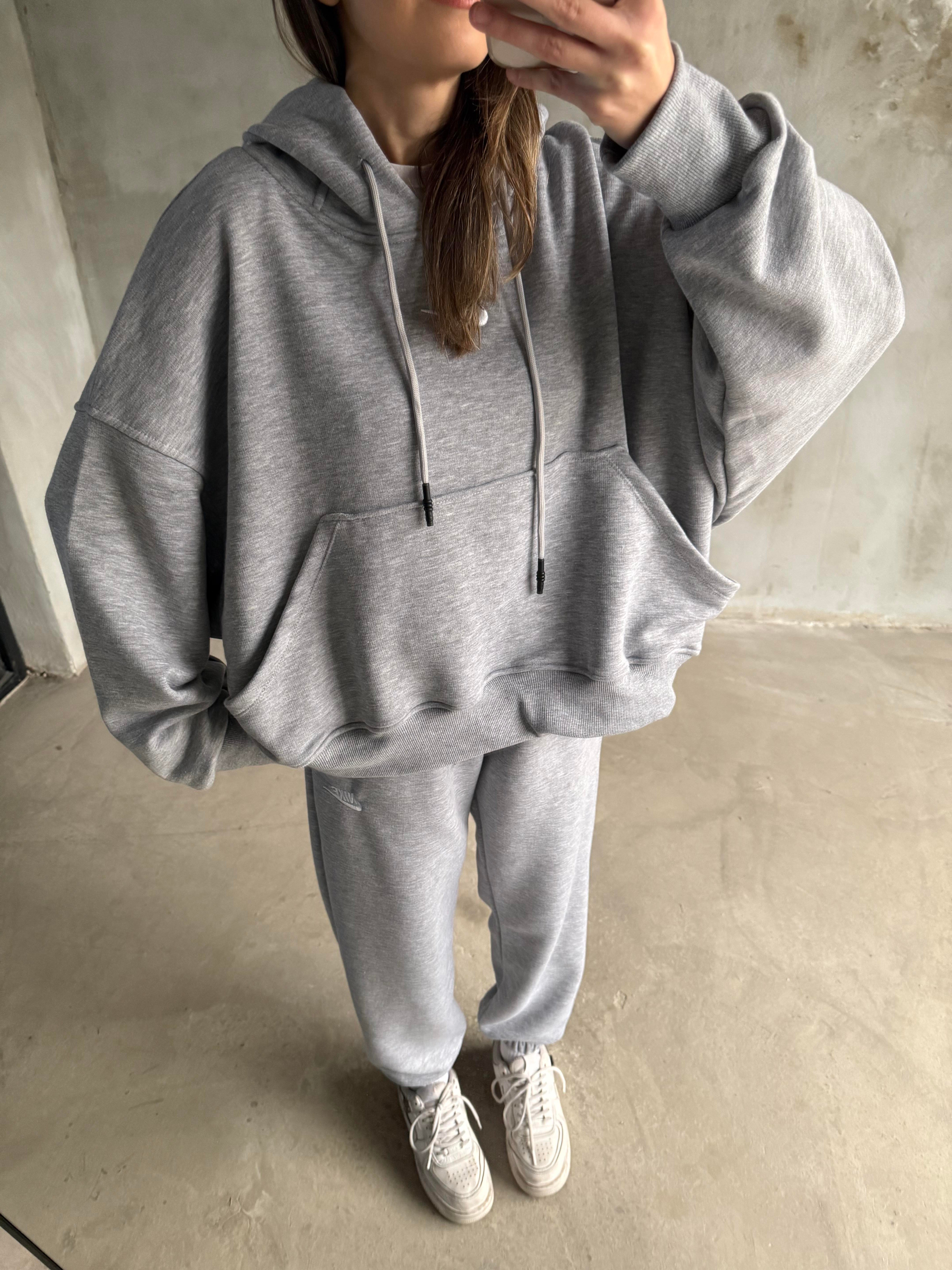 Gri Nakışlı Oversize Eşofman Takımı - Dominatrend