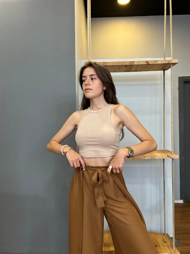 Halter Yaka Crop - Camel - Dominatrend