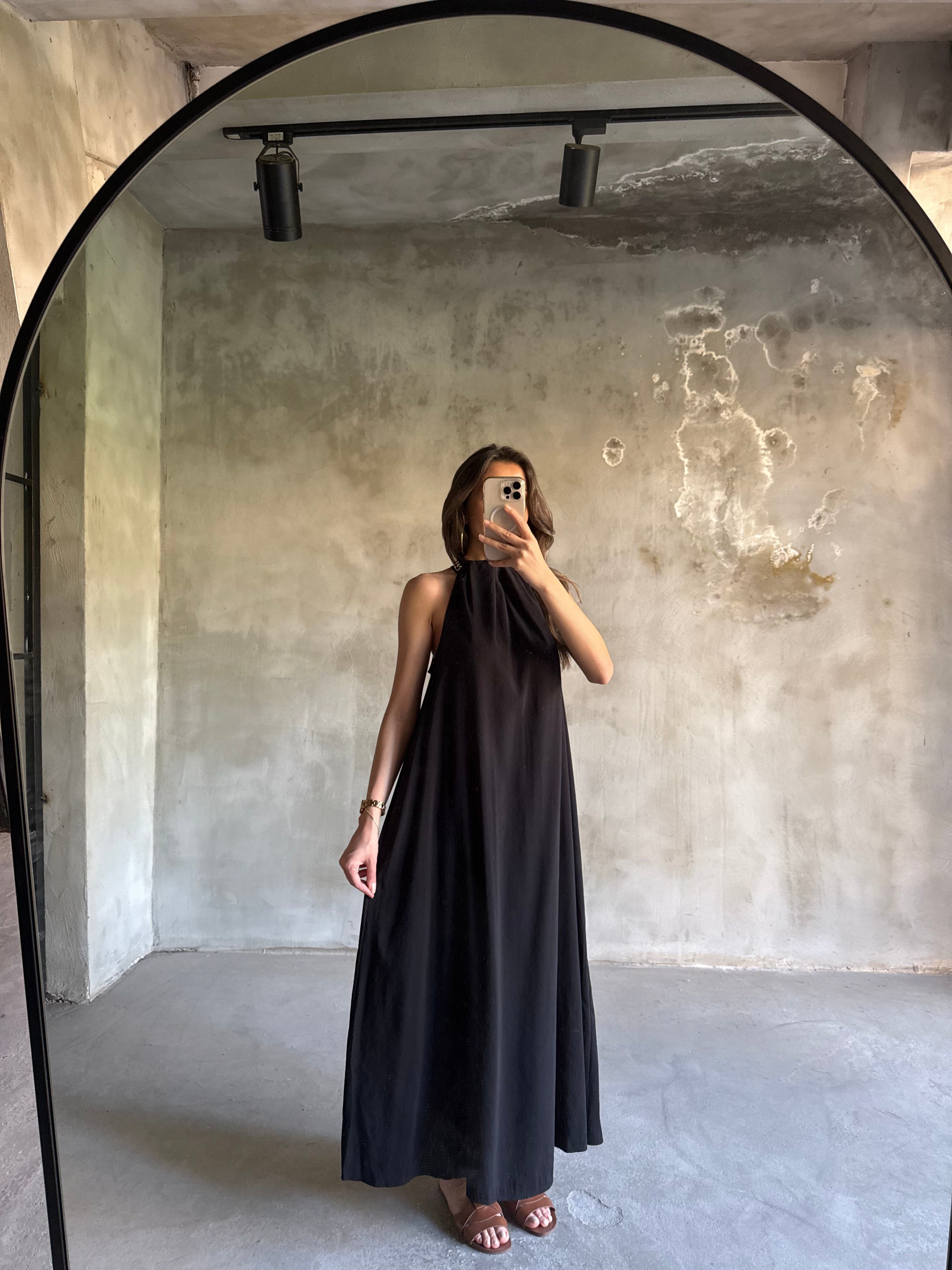 Halter Yaka Gold Kolye Detay Maxi Tensel Elbise - Siyah - Dominatrend