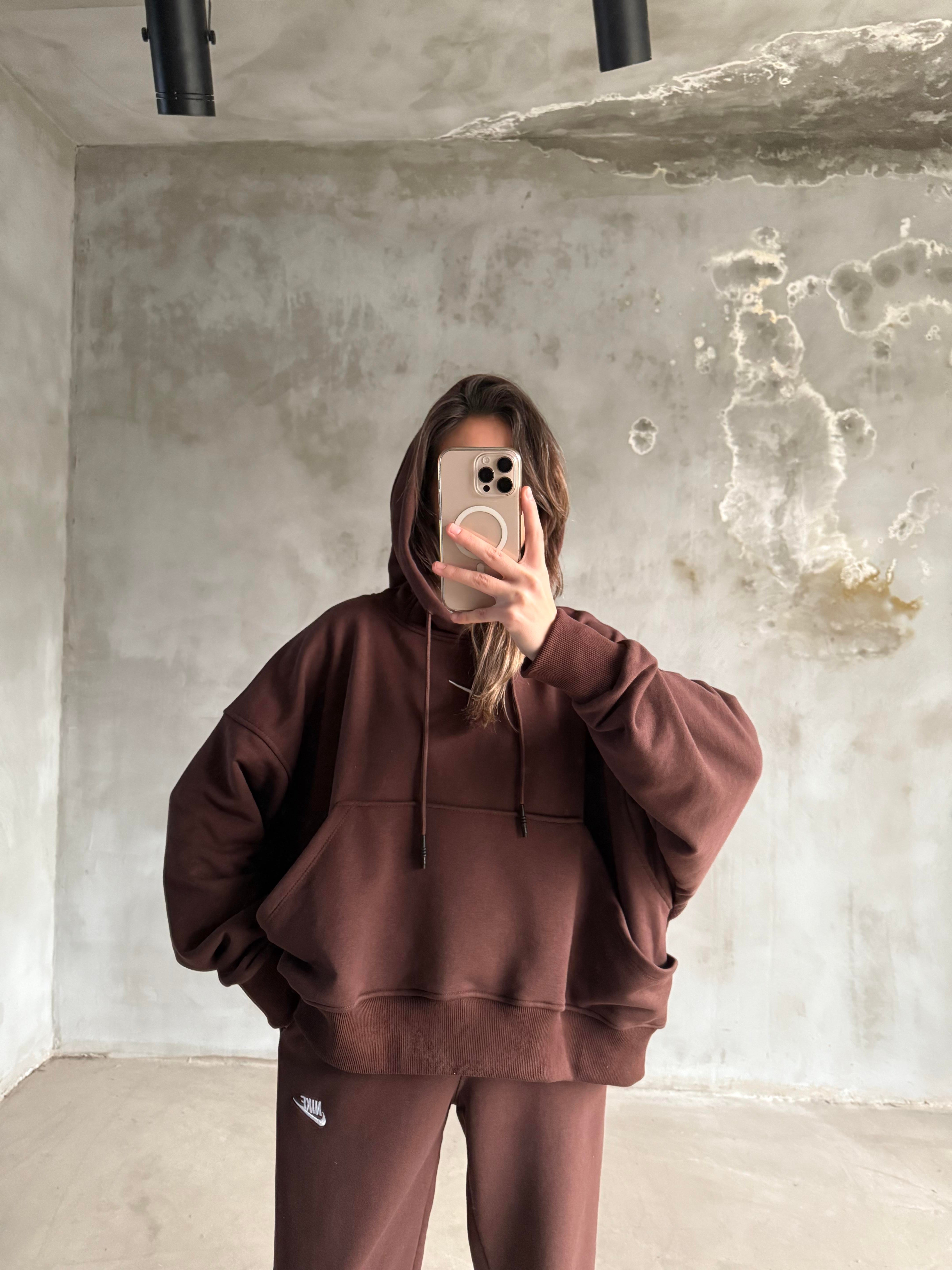 Kahve Nakışlı Oversize Eşofman Takımı - Dominatrend