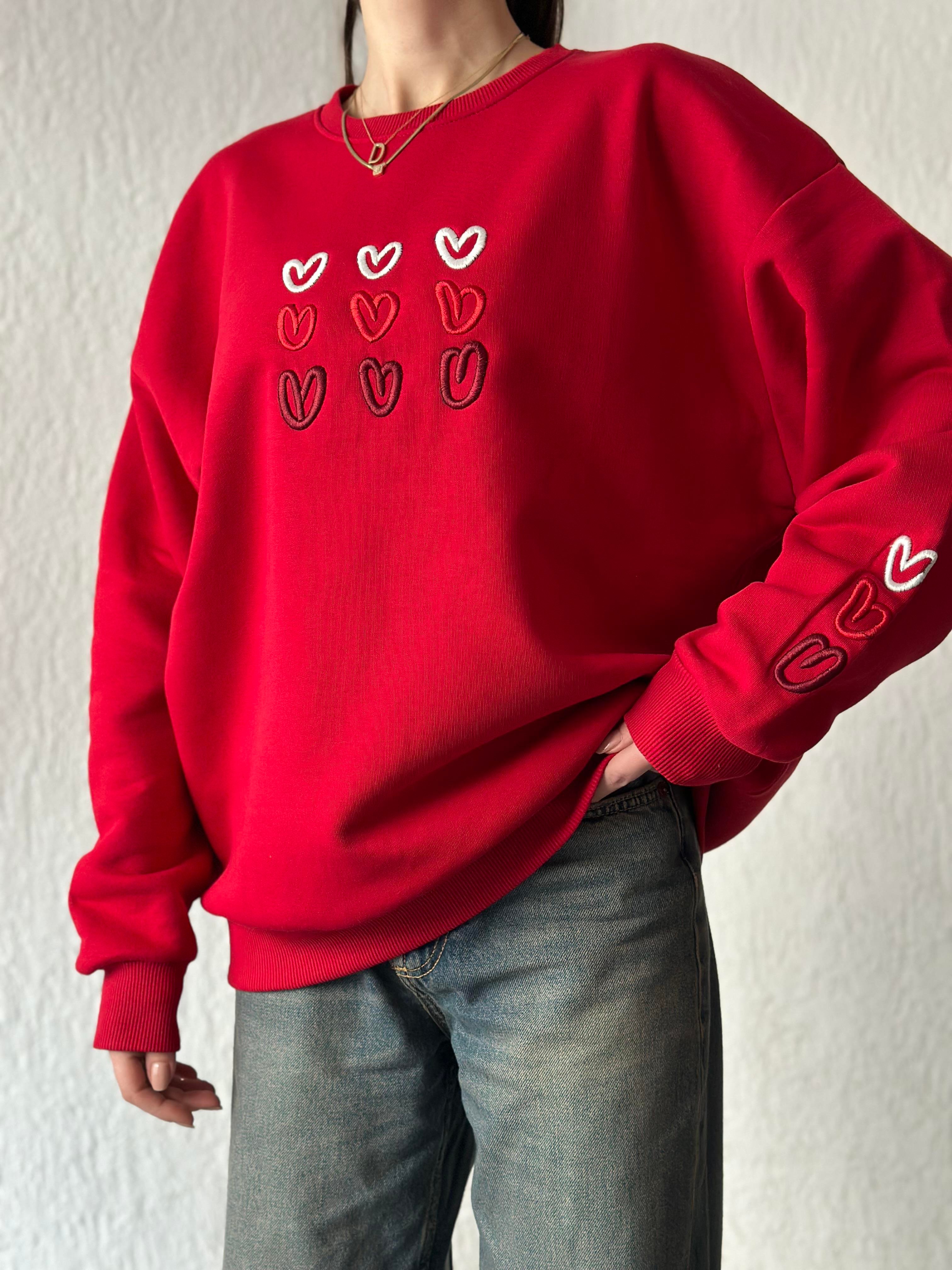 Kalp Nakışlı Oversize Sweatshirt - Kırmızı - Dominatrend