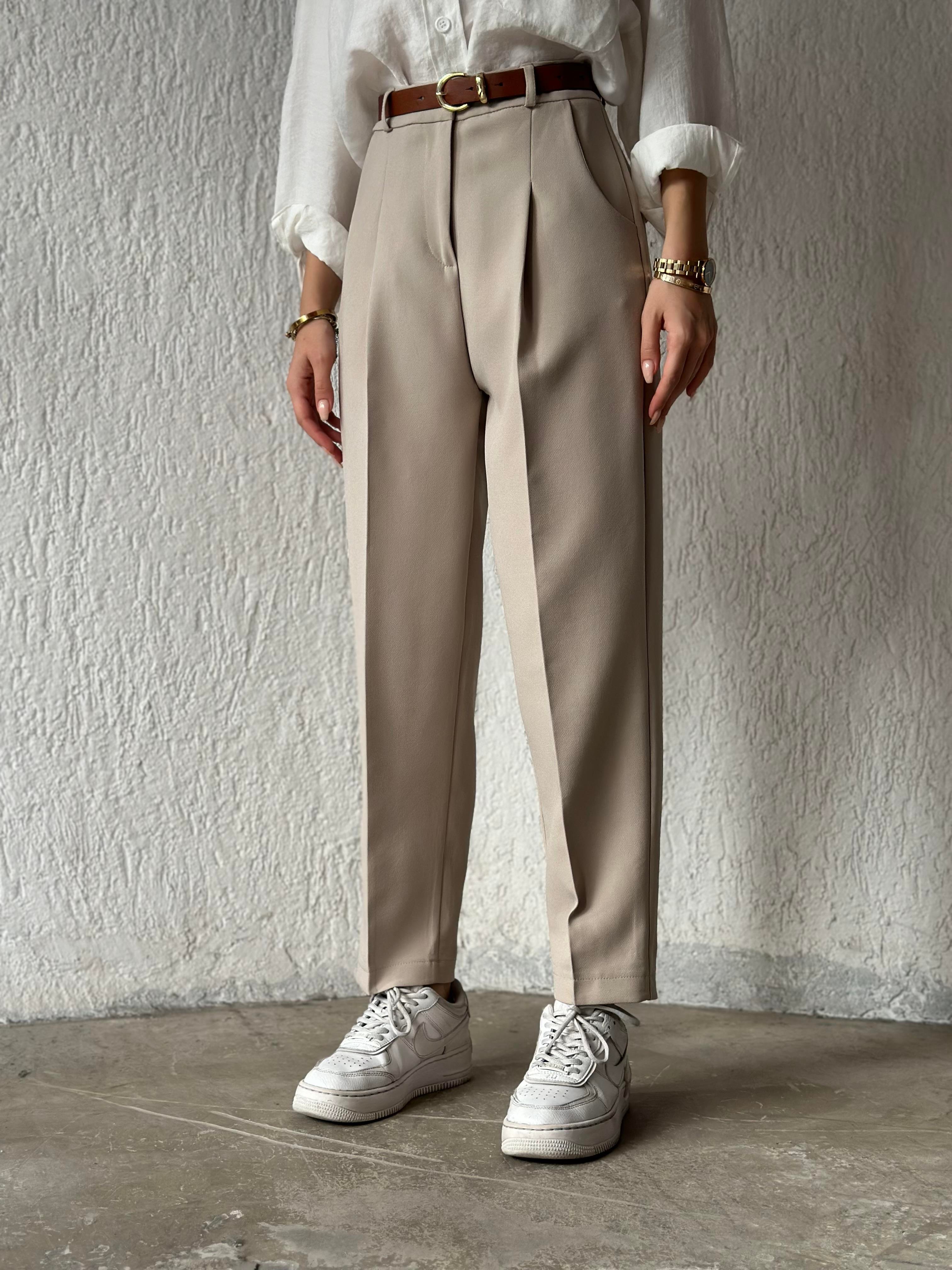 Kemerli Havuç Pantolon - Bej - Dominatrend