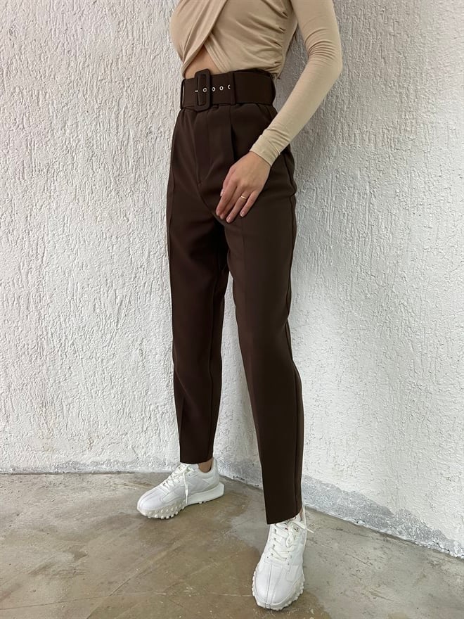 Kemerli Havuç Pantolon - Kahverengi - Dominatrend