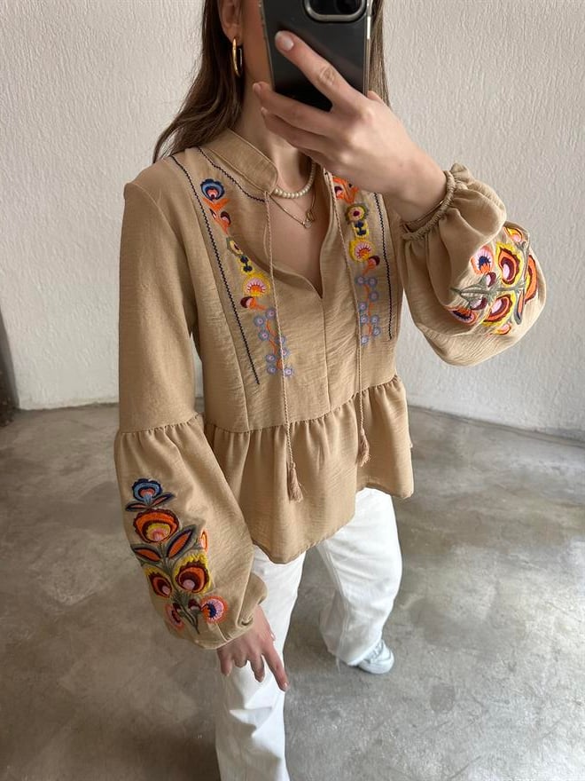 Keten Nakış İşlemeli Karpuz Kol Bluz - Camel - Dominatrend