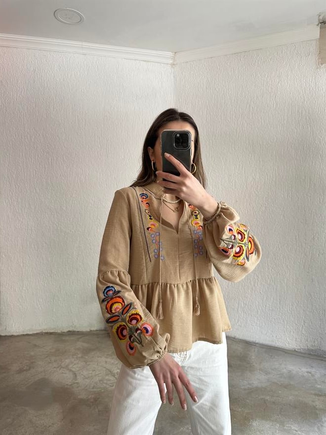 Keten Nakış İşlemeli Karpuz Kol Bluz - Camel - Dominatrend