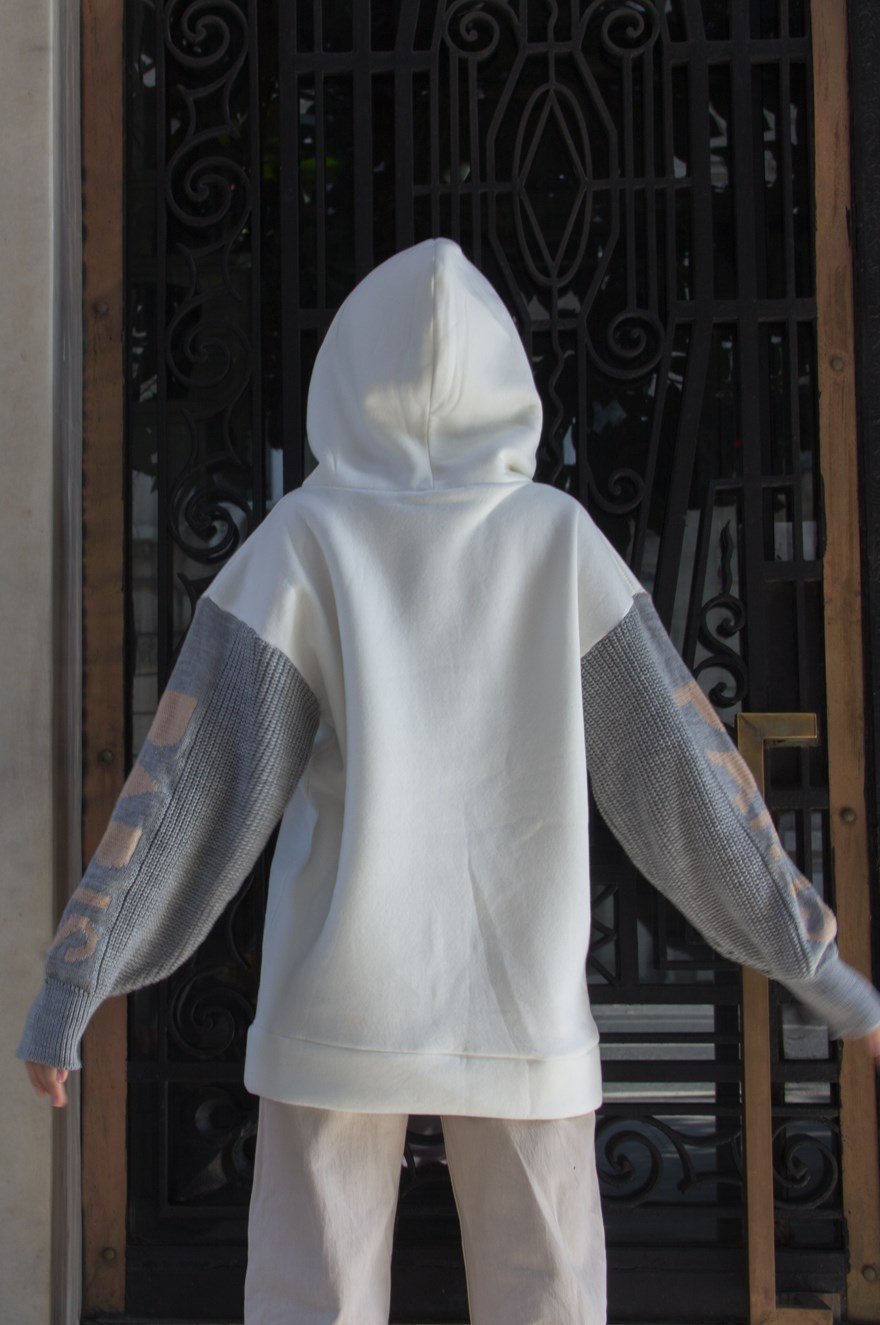 Kolları Örme Baskılı Sweatshirt - Beyaz - Dominatrend