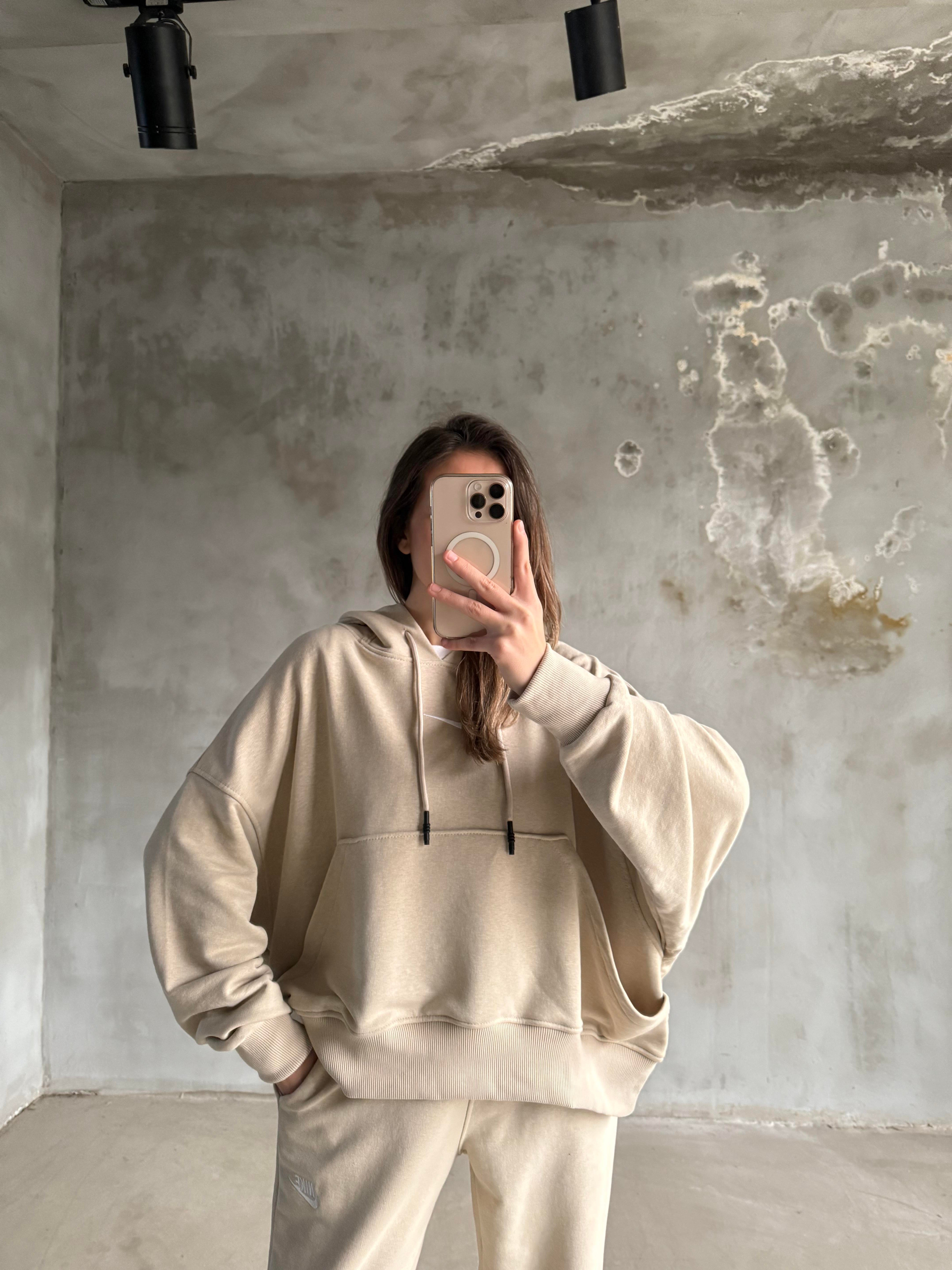 Krem Nakışlı Oversize Eşofman Takımı - Dominatrend