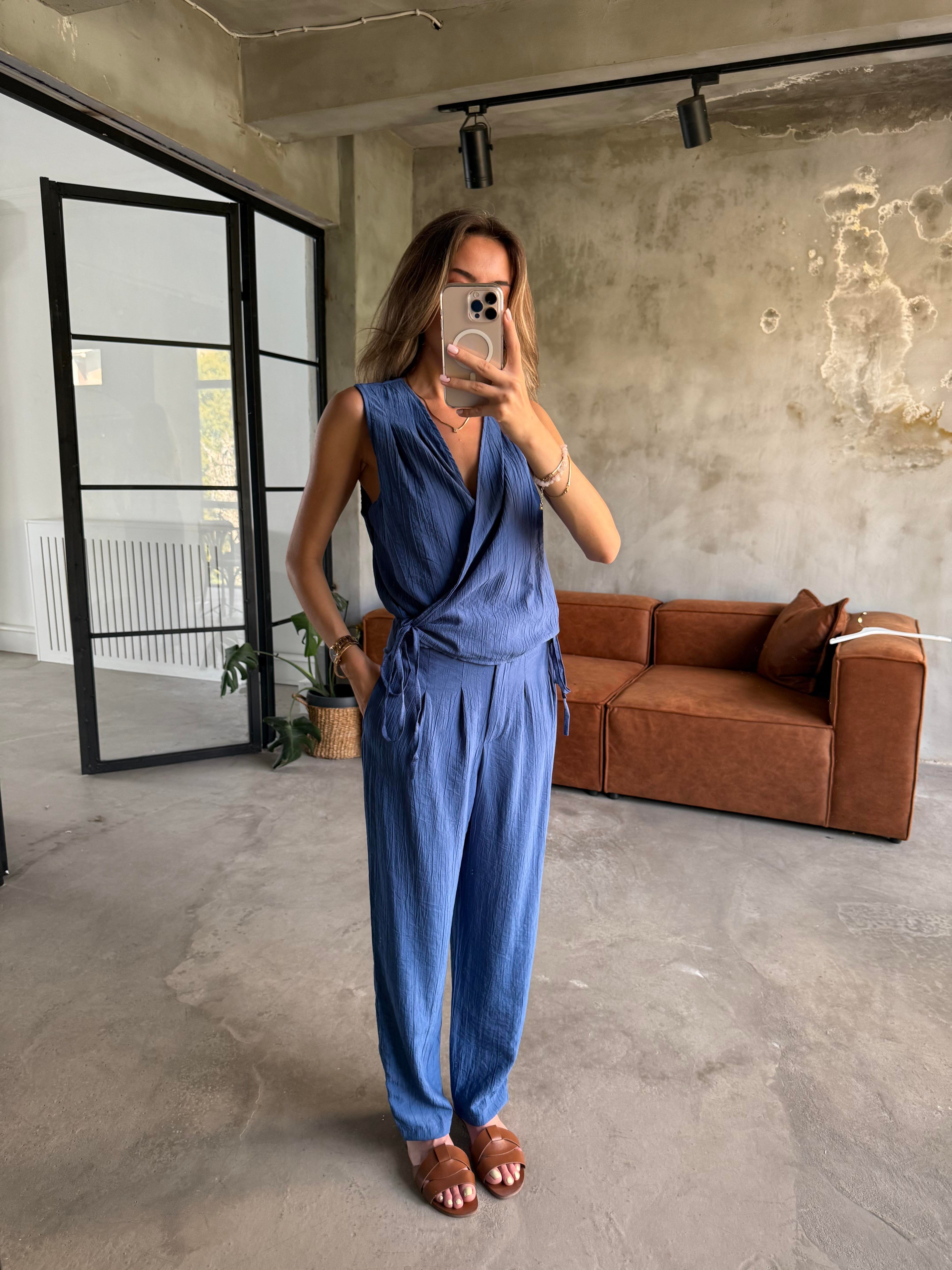 Kruvaze Bağlamalı Gofre Takım - Saks - Dominatrend