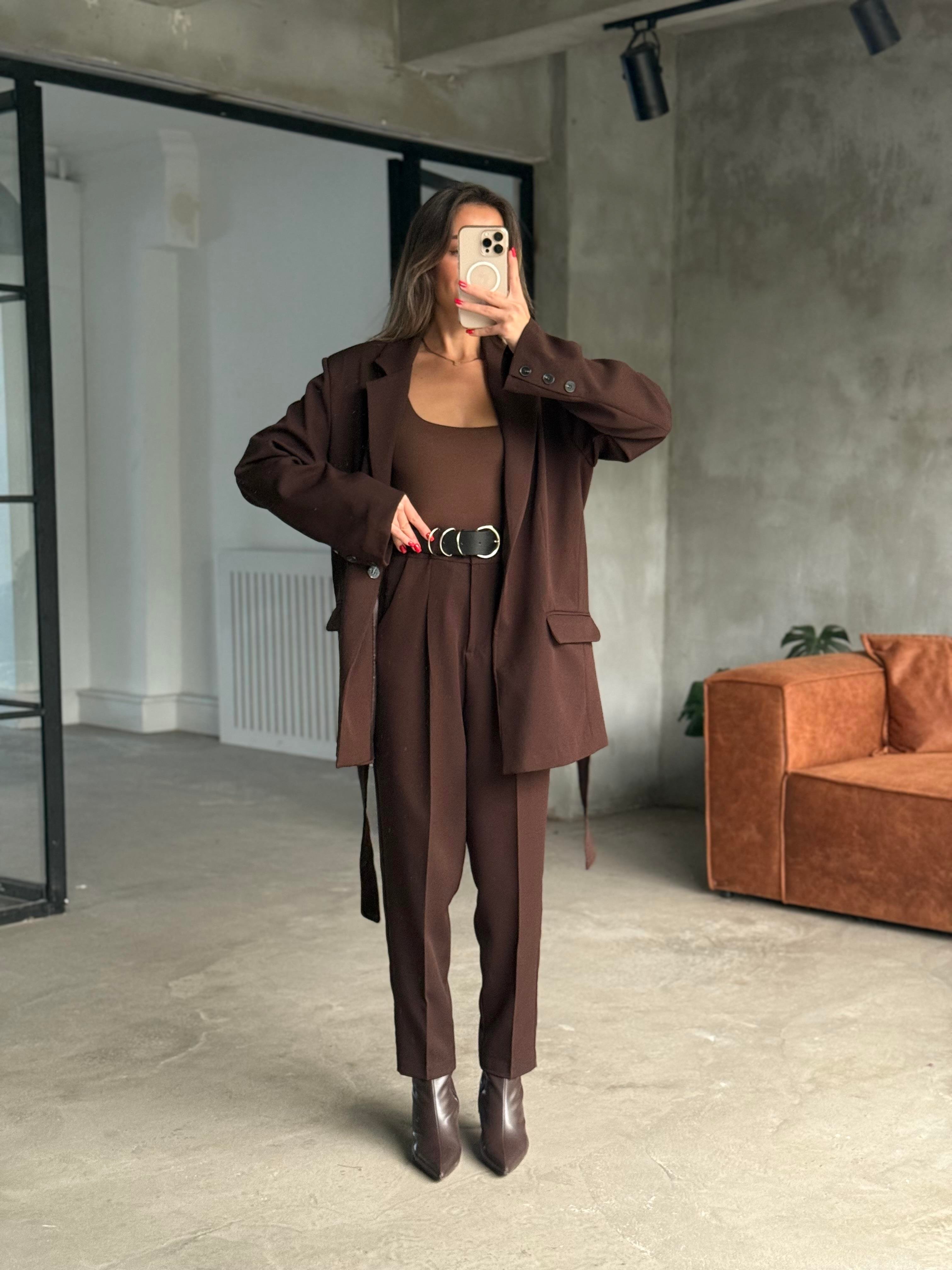 Kuşaklı Blazer Havuç Pantolon Takım - Kahverengi - Dominatrend