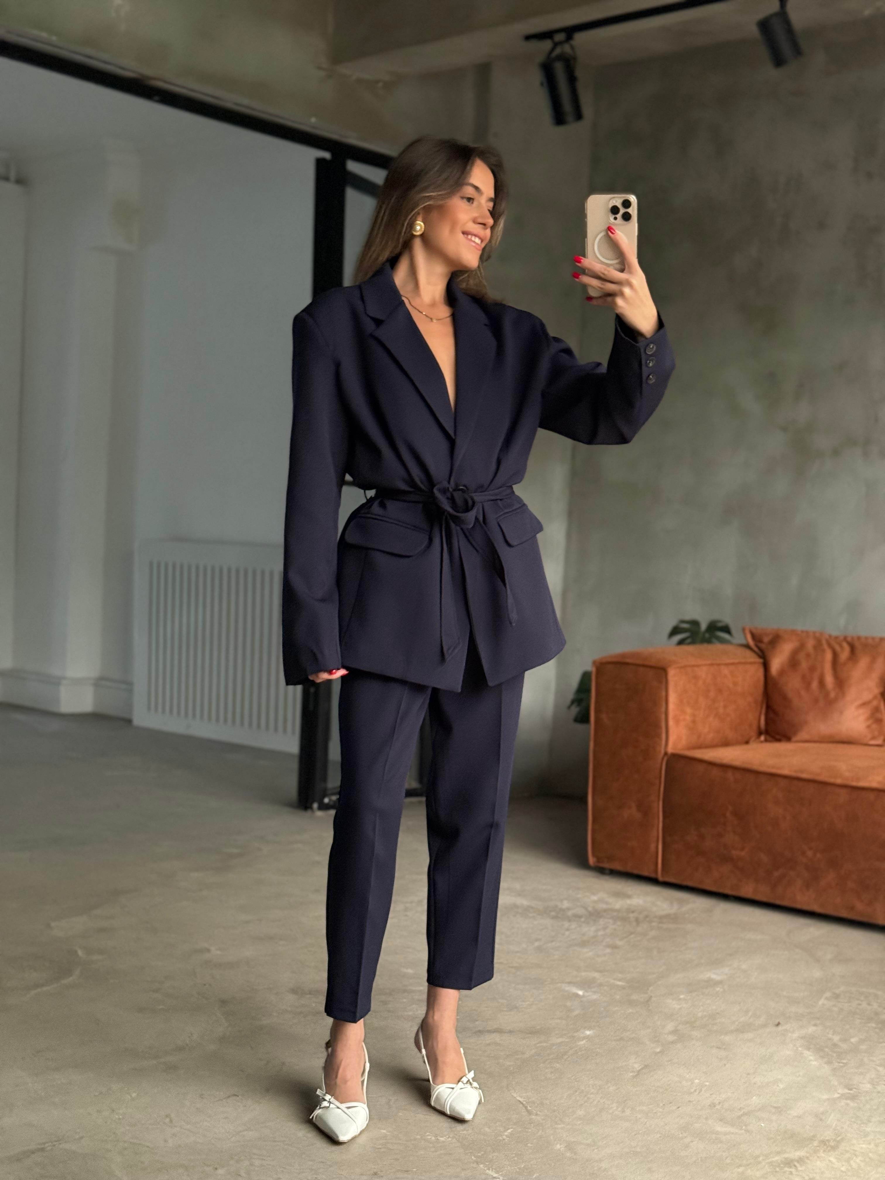 Kuşaklı Blazer Havuç Pantolon Takım - Lacivert - Dominatrend