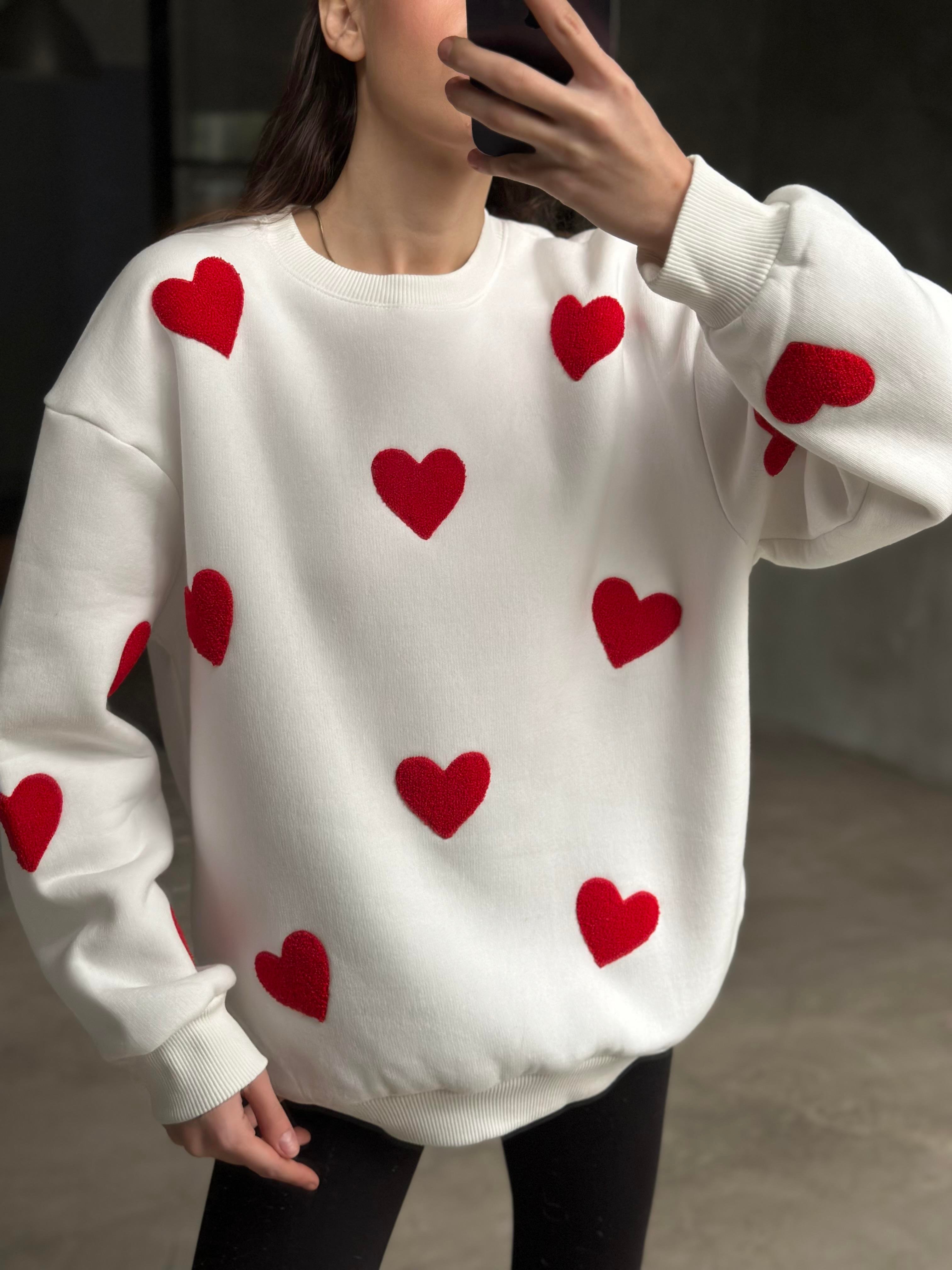 Love Kalp Nakışlı Sweatshirt - Beyaz - Dominatrend