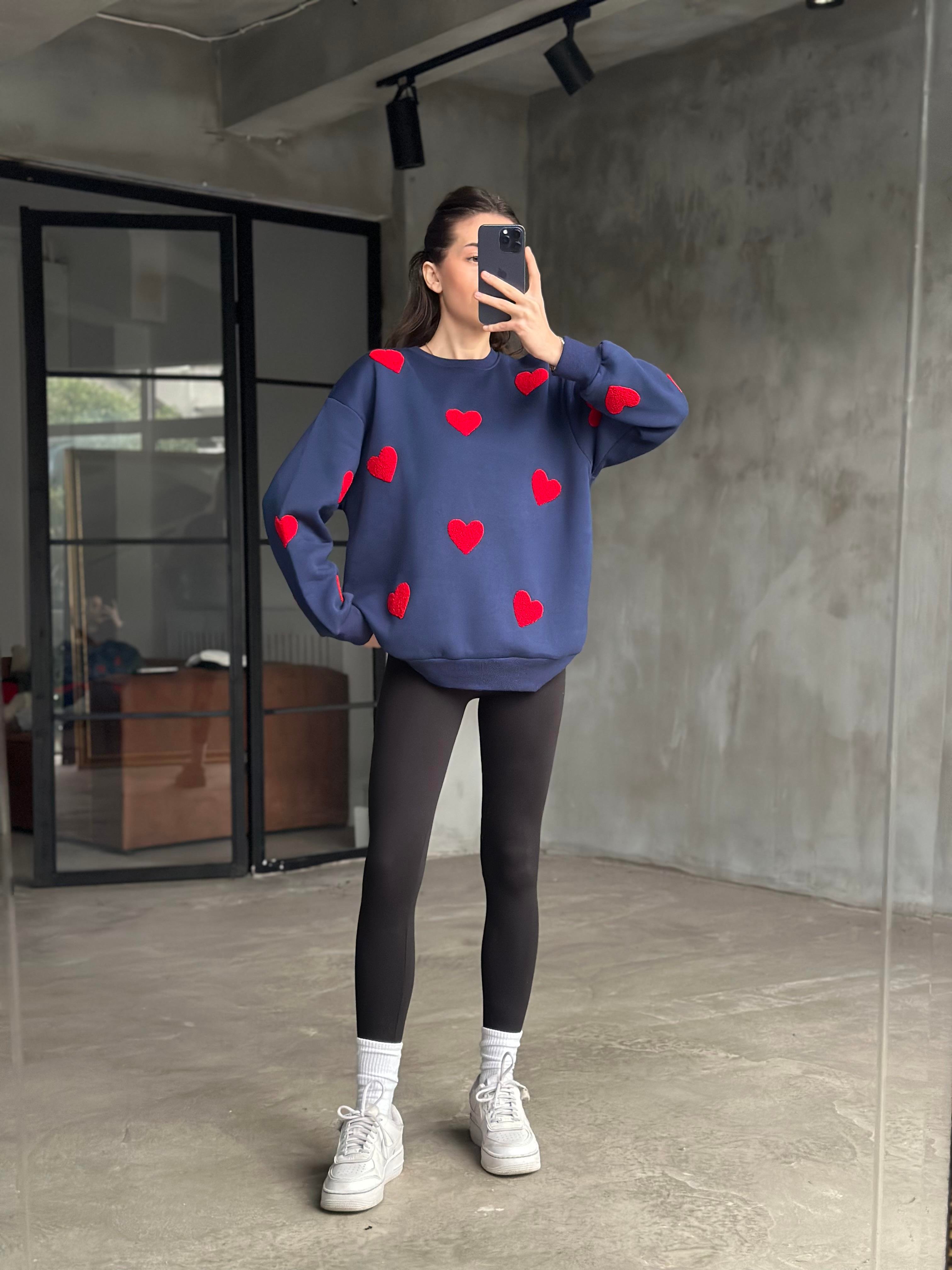Love Kalp Nakışlı Sweatshirt - Lacivert - Dominatrend