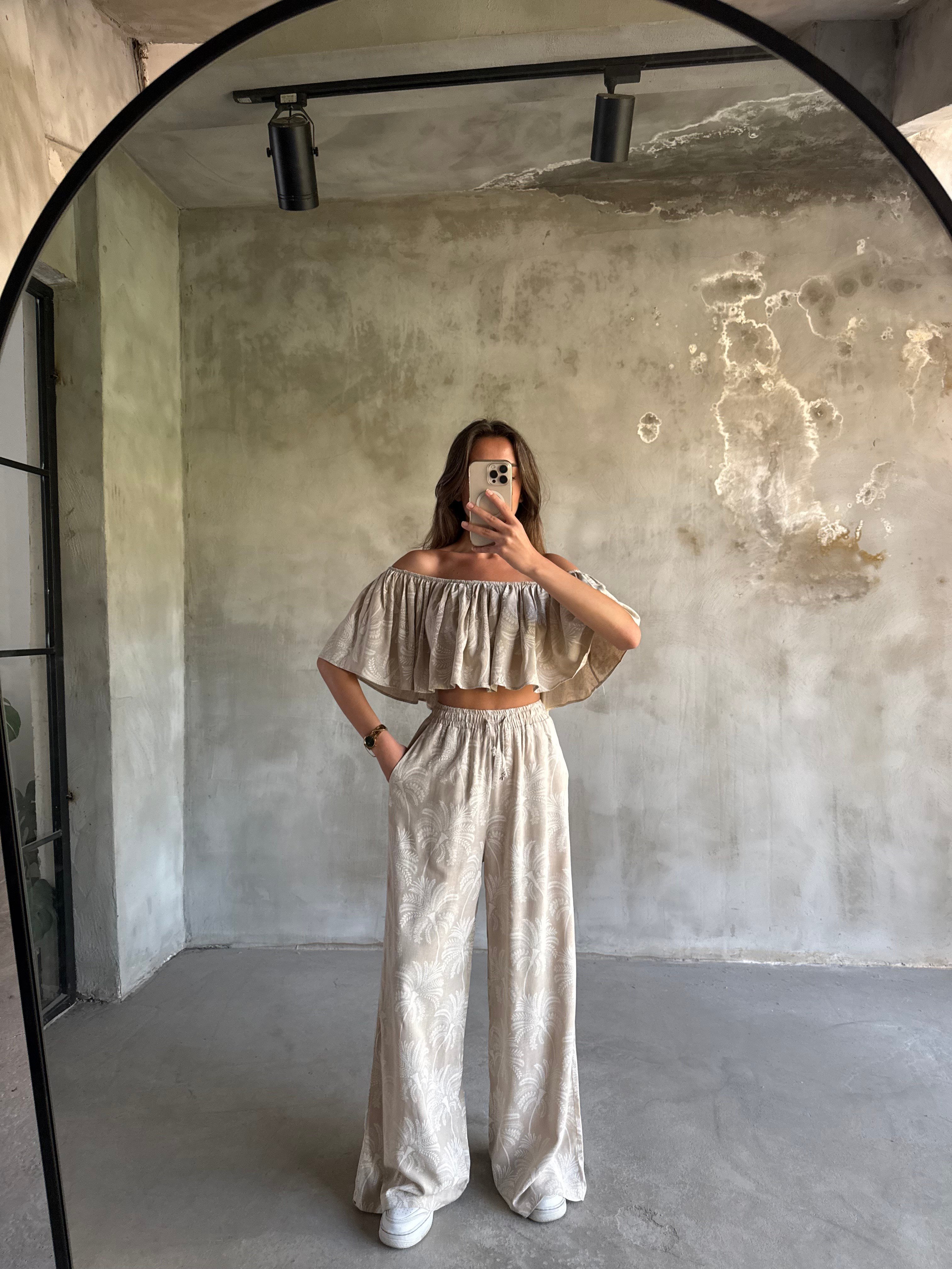 Madonna Yaka Desenli Keten Takım - Krem - Dominatrend