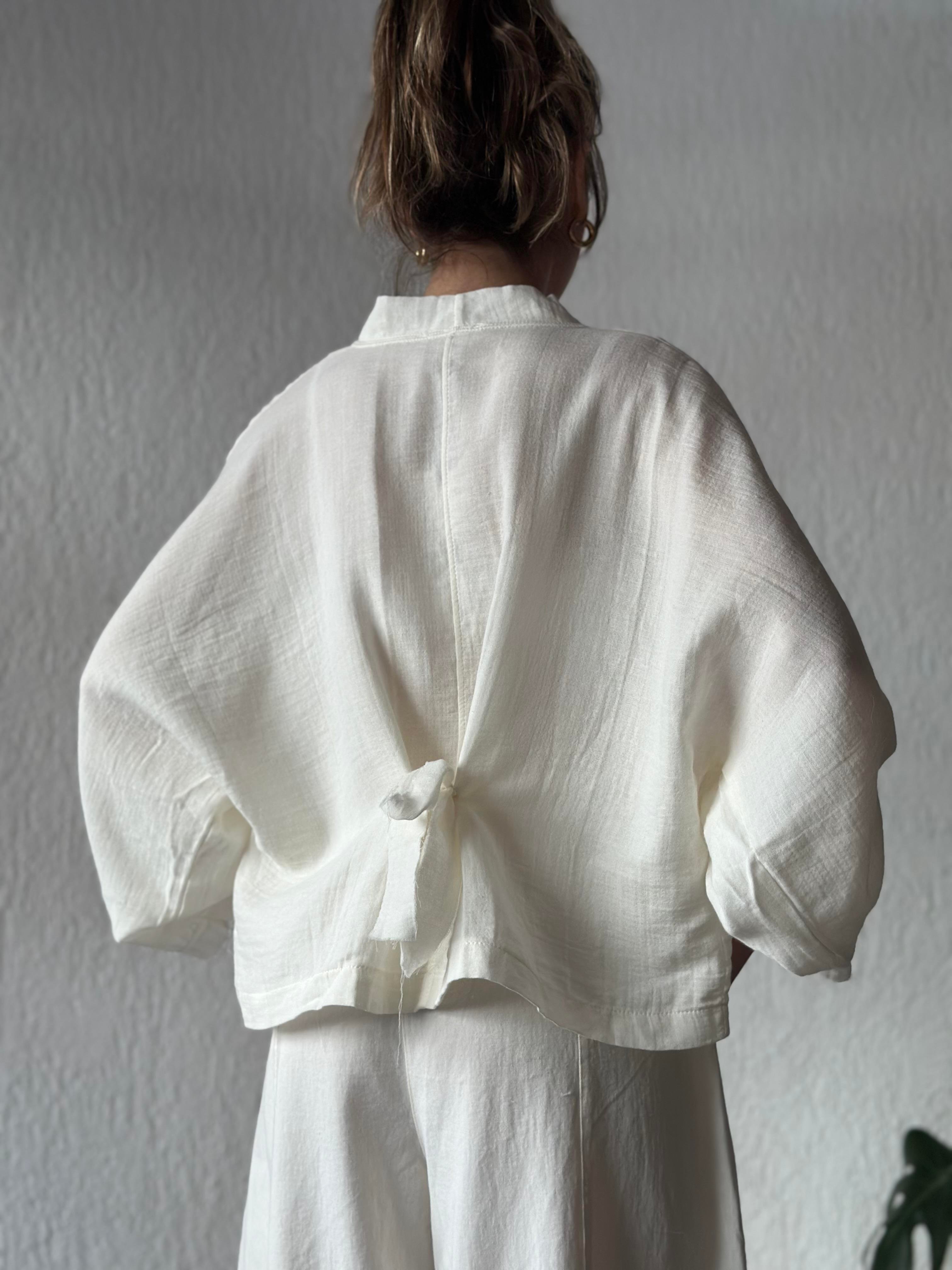 Müslin Bel Bağlamalı Oversize Ceket - Beyaz - Dominatrend