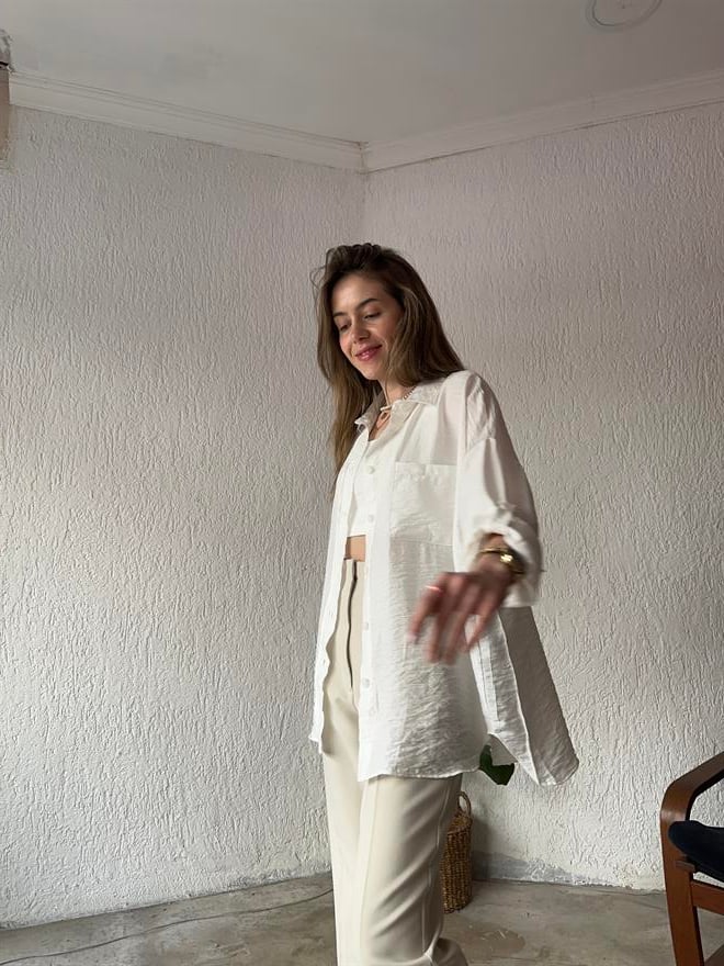 Oversize Beyaz Gömlek - Dominatrend