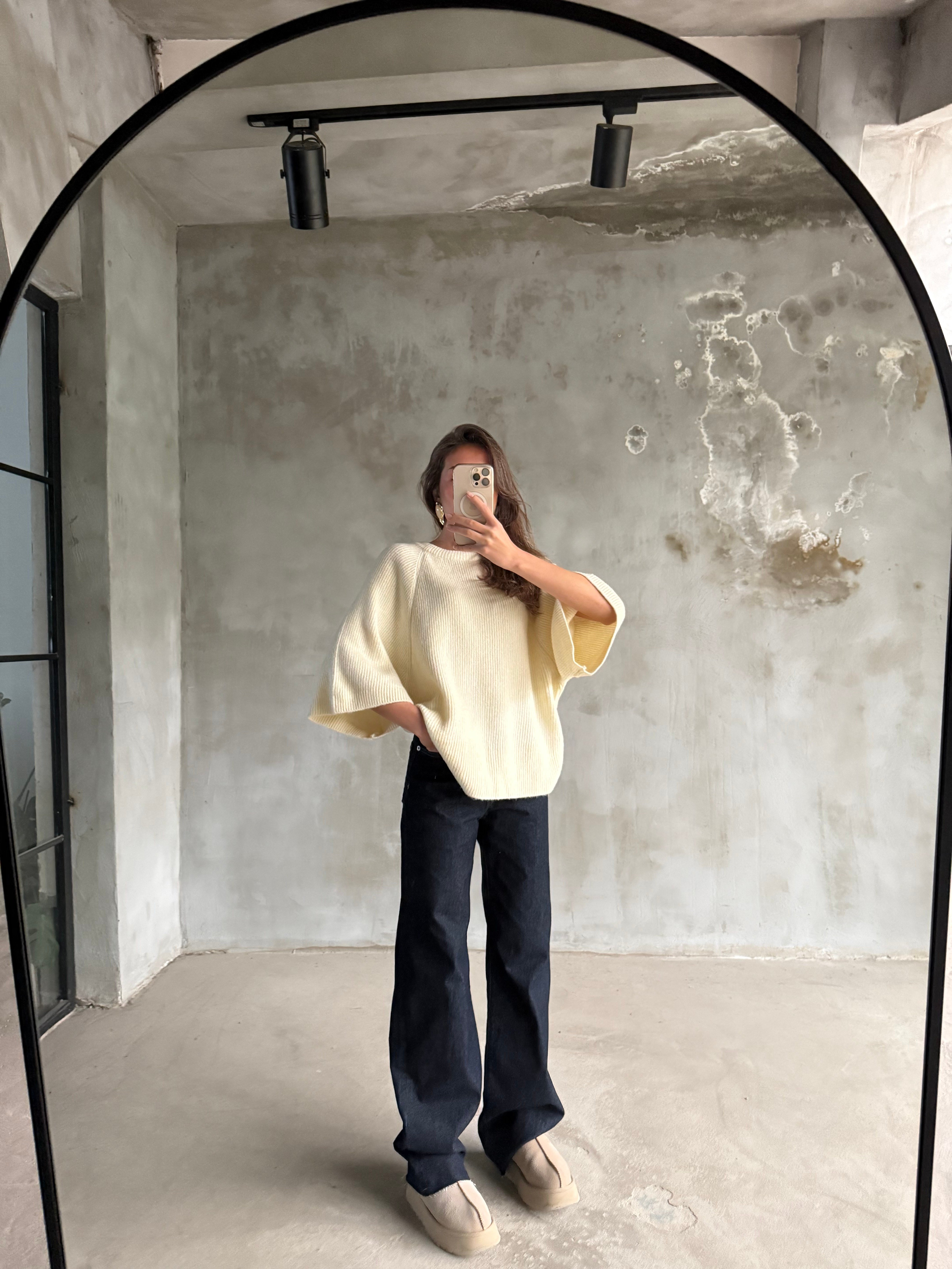 Oversize Fakir Kol Örme Kazak - Krem - Dominatrend