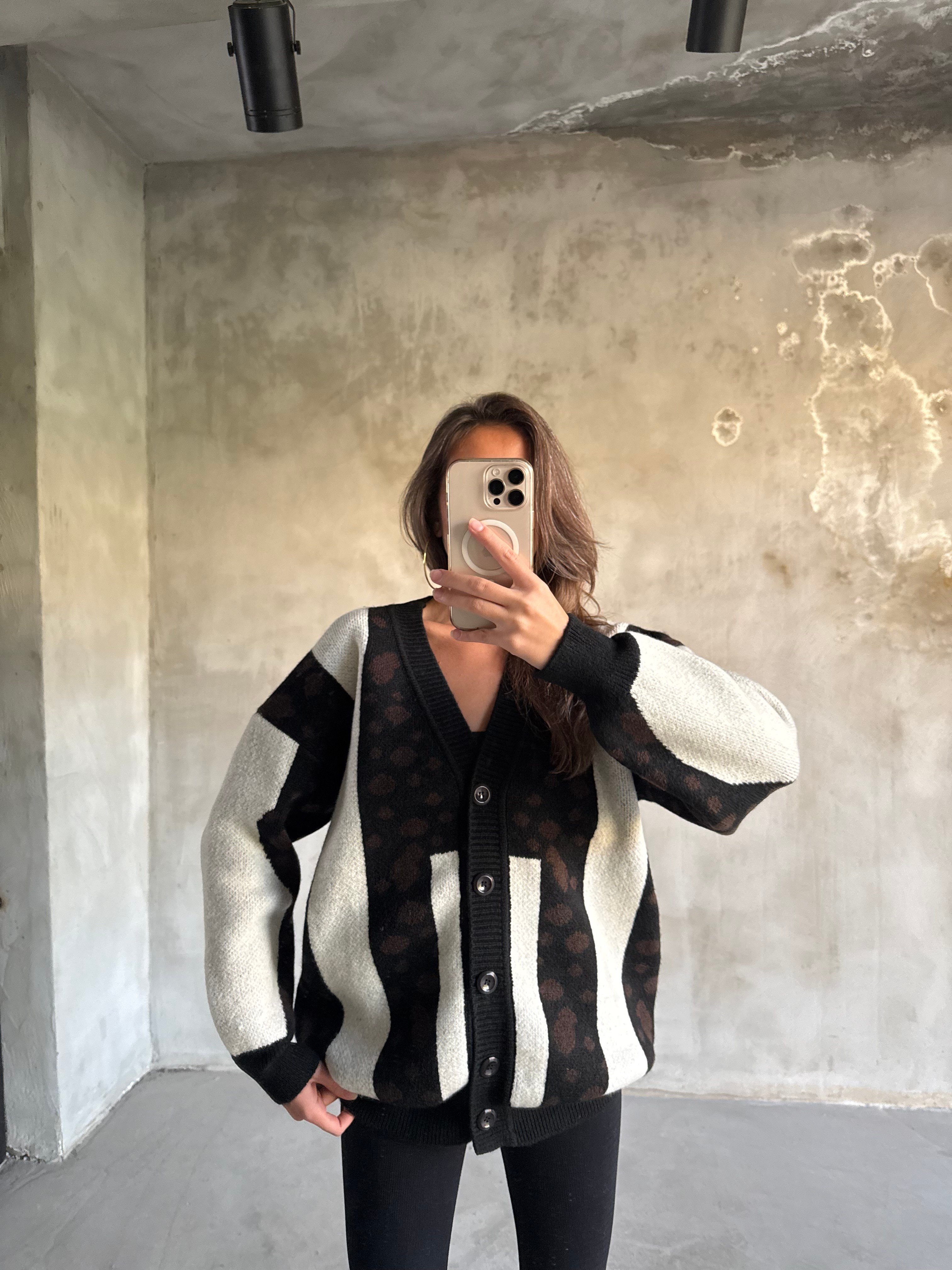 Oversize Örme Triko Hırka Siyah - Krem - Dominatrend