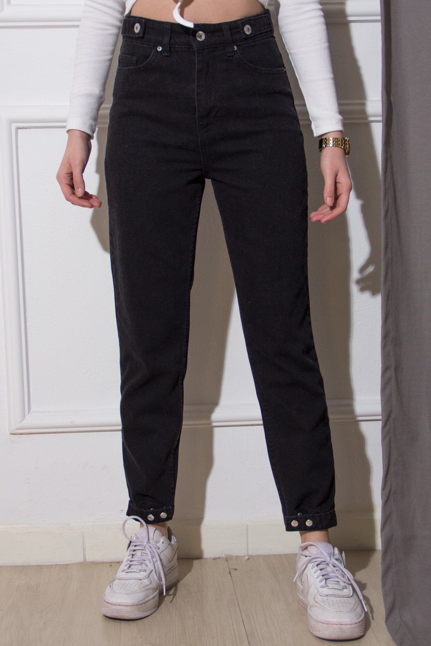 Paça Çıt Çıtlı Mom Jean - Siyah - Dominatrend