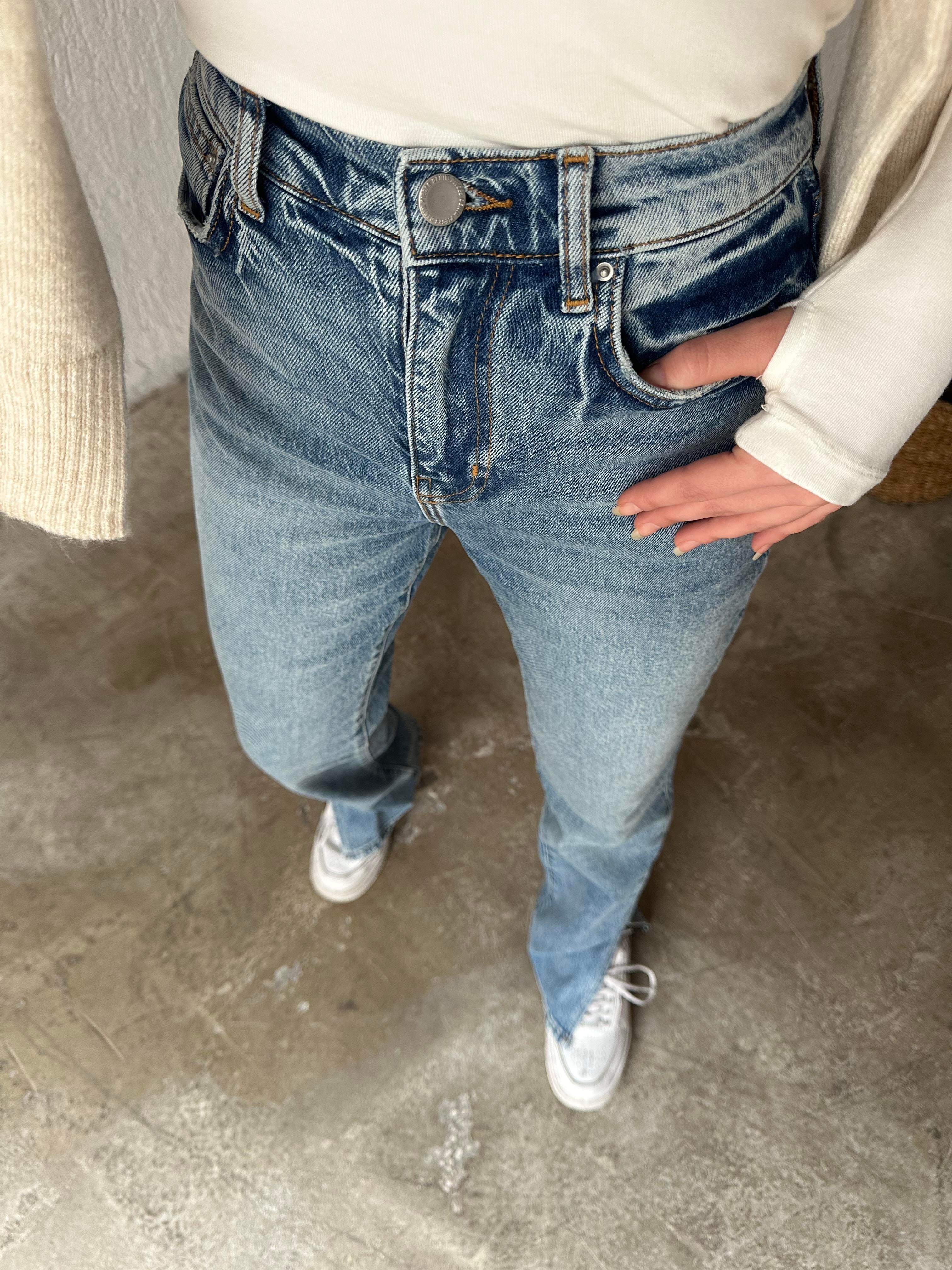 Paça Detay Orj. Düz Kesim Jean - Dominatrend