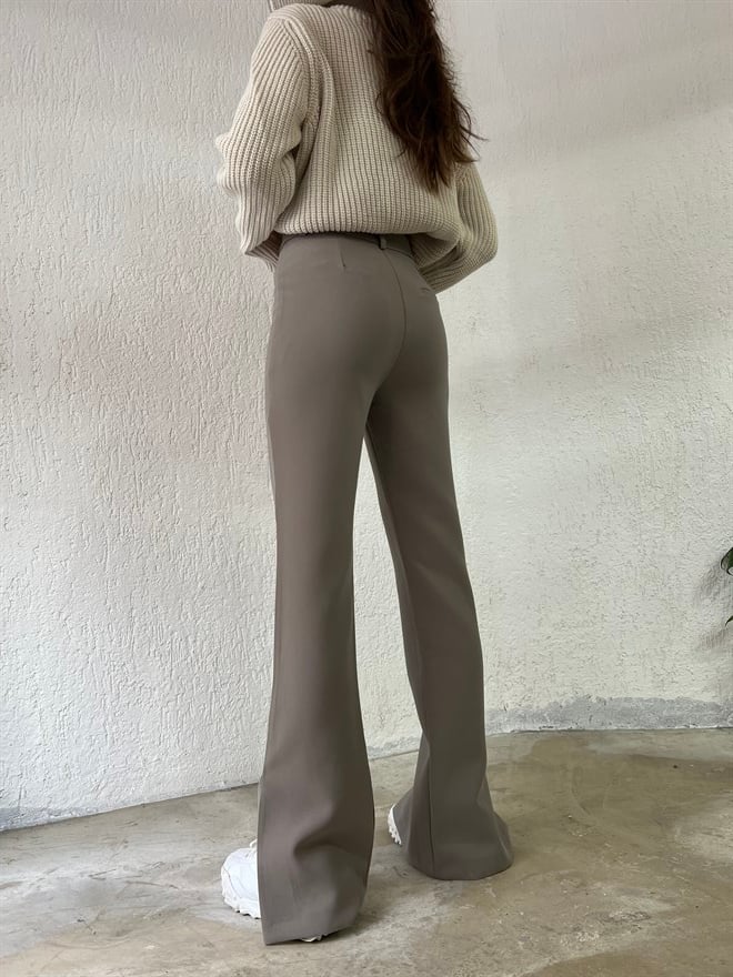 Paça Yırtmaç Detaylı Kumaş Pantolon - Vizon - Dominatrend