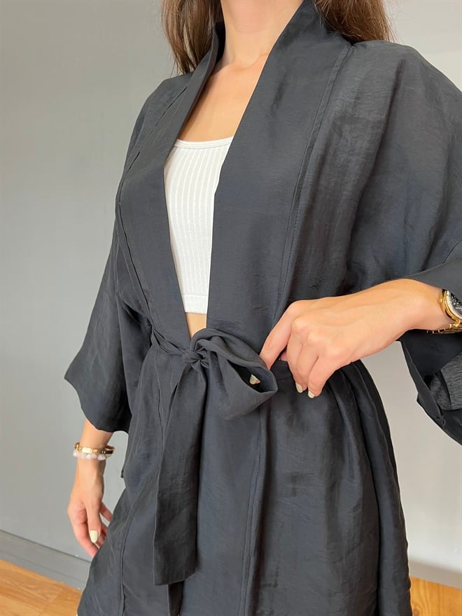 Pamuk Saten Kuşaklı Kimono - Siyah - Dominatrend