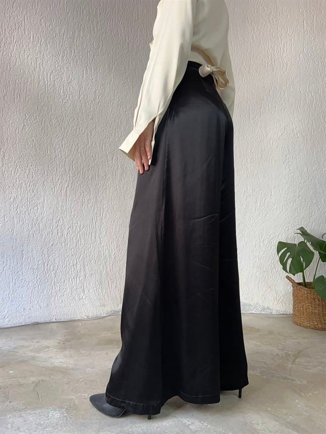 Pileli Saten Pantolon - Siyah - Dominatrend
